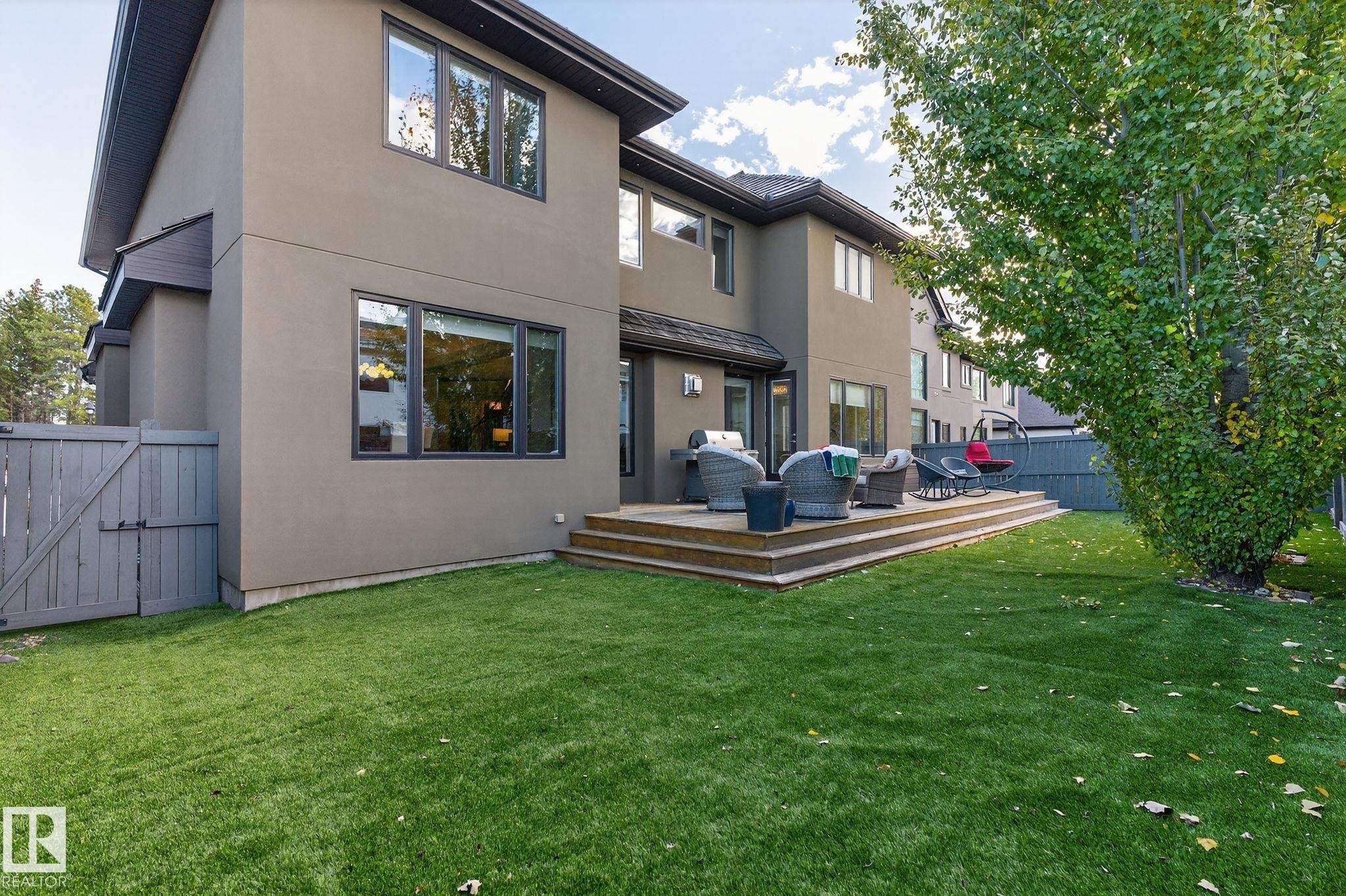4810 Donsdale Drive, Edmonton, AB - Outdoor With Exterior