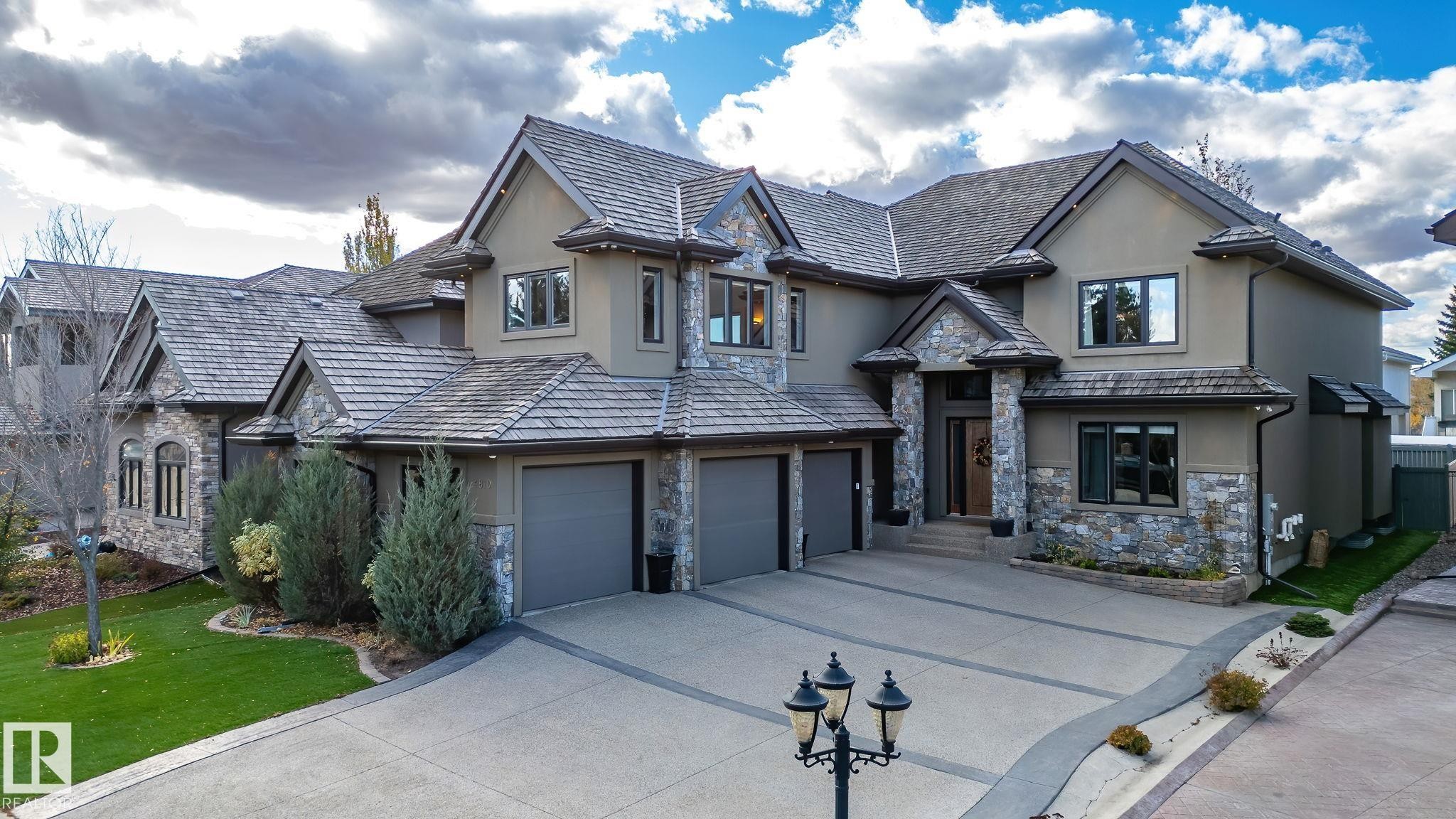 4810 Donsdale Drive, Edmonton, AB - Outdoor With Facade