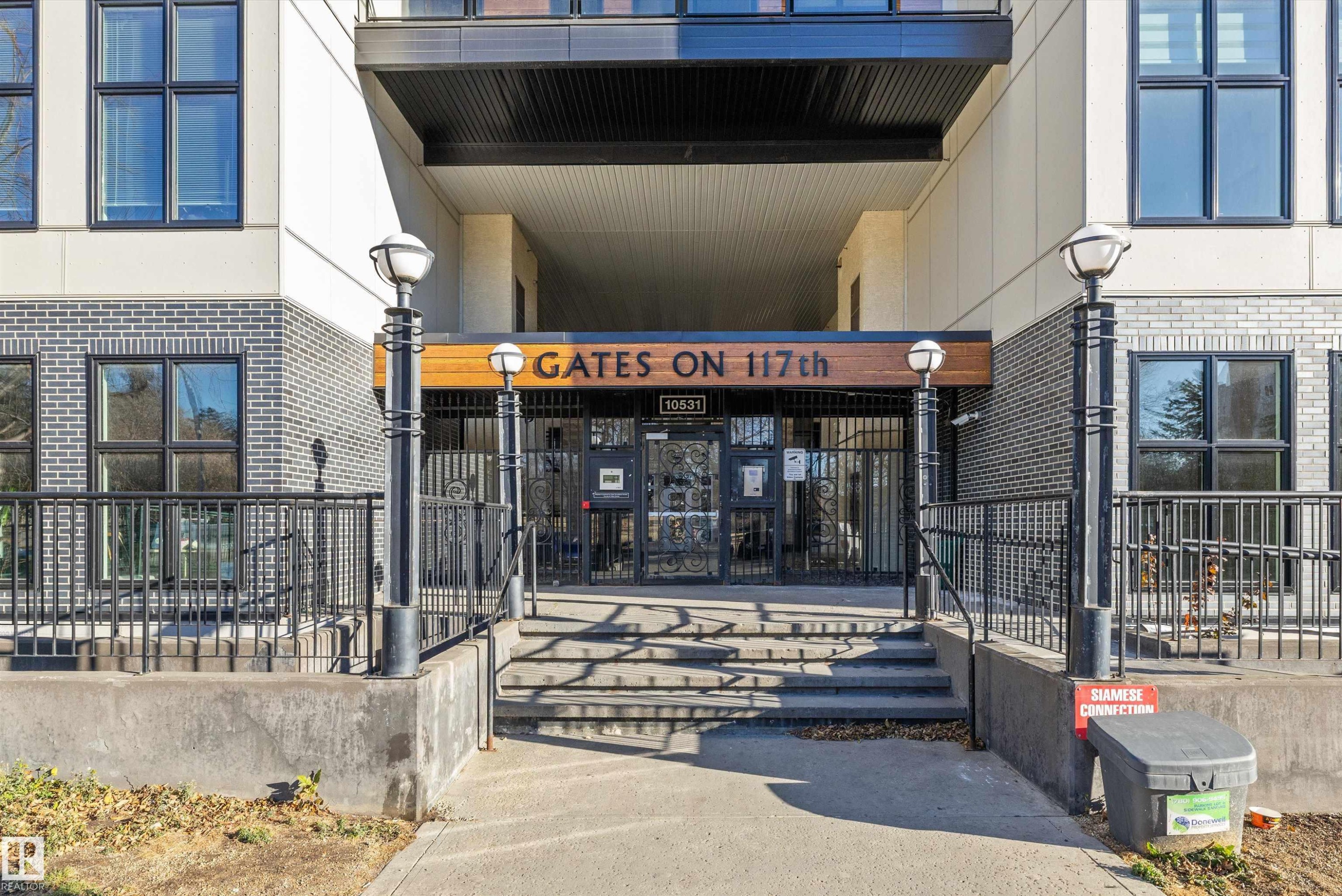 200 10531 117 Street, Edmonton, AB - Outdoor With Balcony