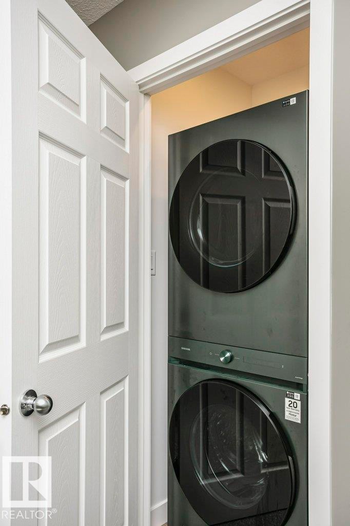 1537 Sandstone Boulevard, Sherwood Park, AB - Indoor Photo Showing Laundry Room