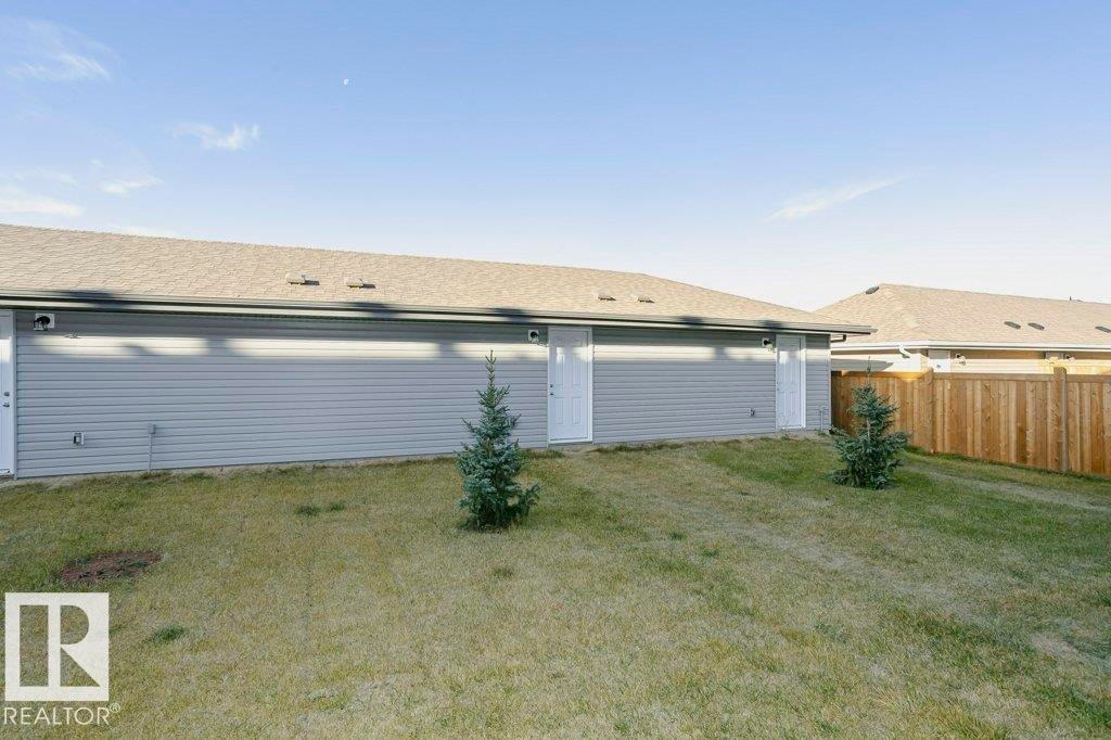 1537 Sandstone Boulevard, Sherwood Park, AB - Outdoor