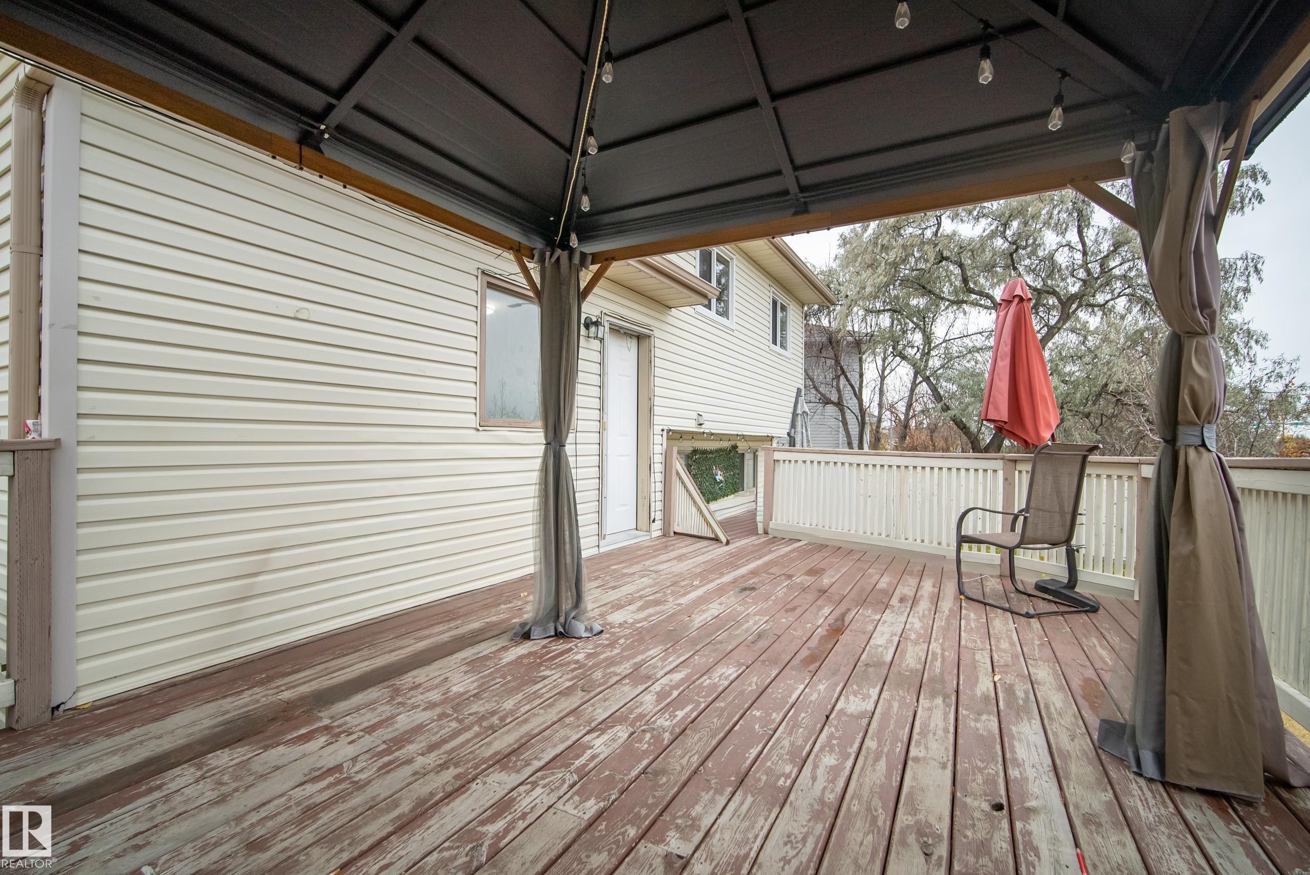 6520 154 Avenue, Edmonton, AB - Outdoor With Deck Patio Veranda With Exterior