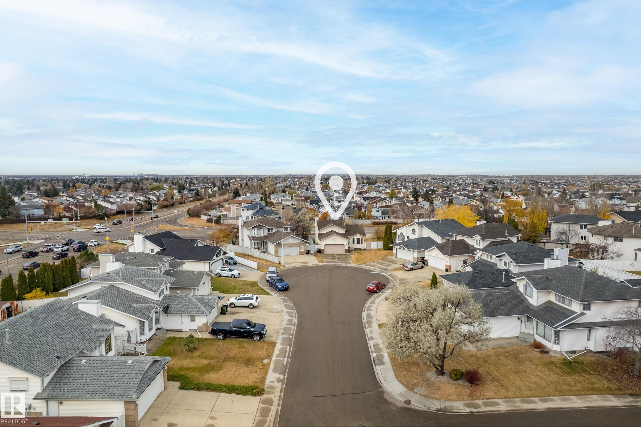 6520 154 Avenue, Edmonton, AB - Outdoor With View