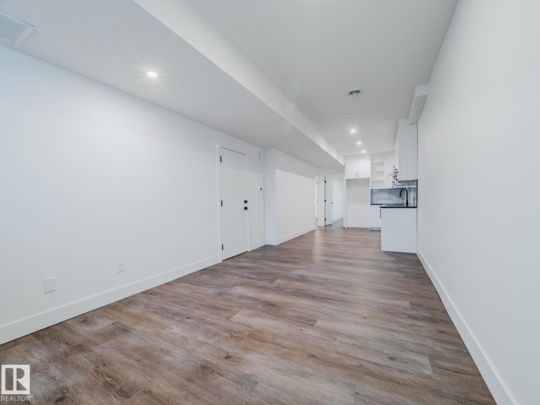 7607 98 Avenue, Edmonton, AB