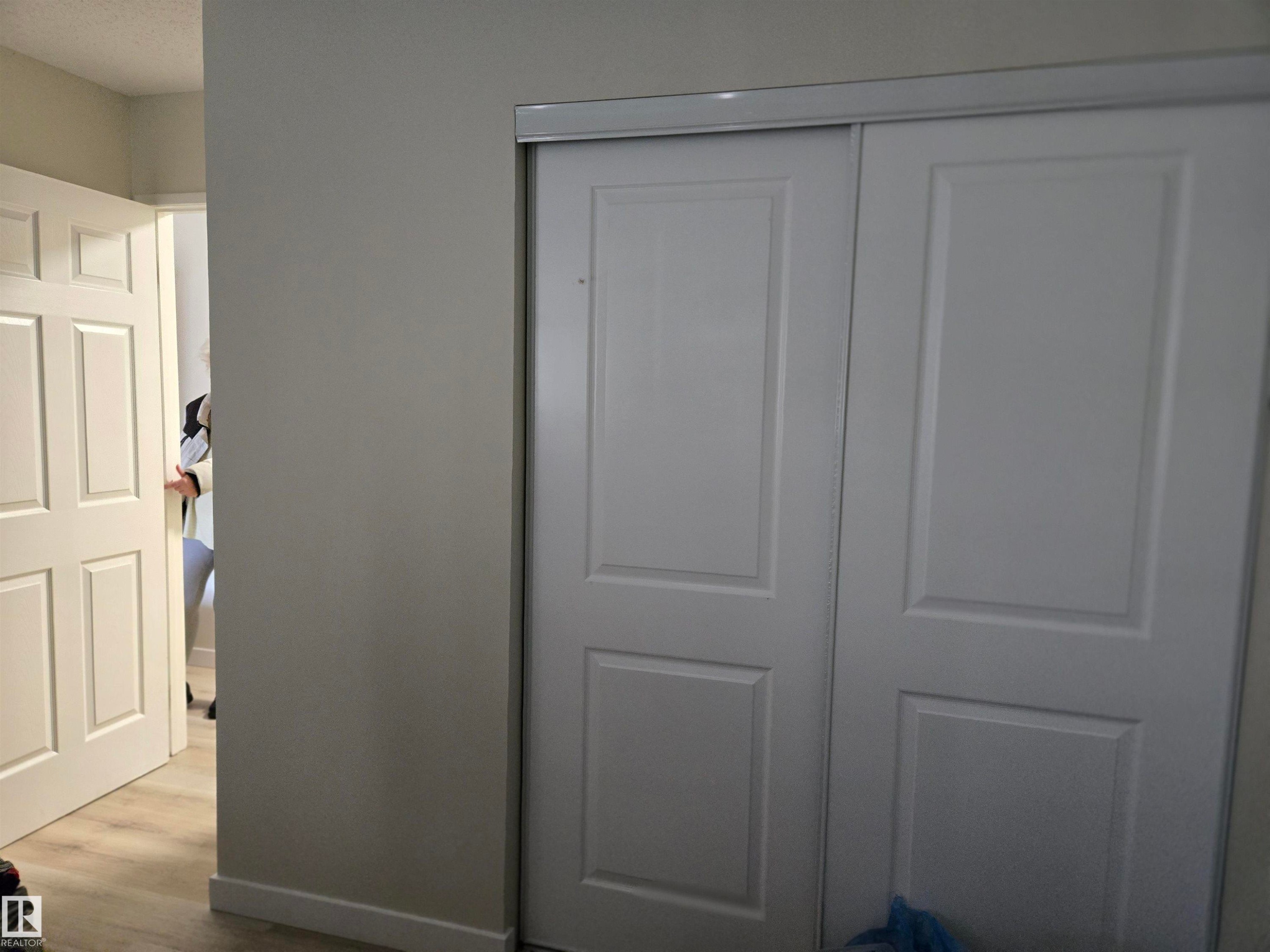 108 10730 112 Street, Edmonton, AB - Indoor Photo Showing Other Room