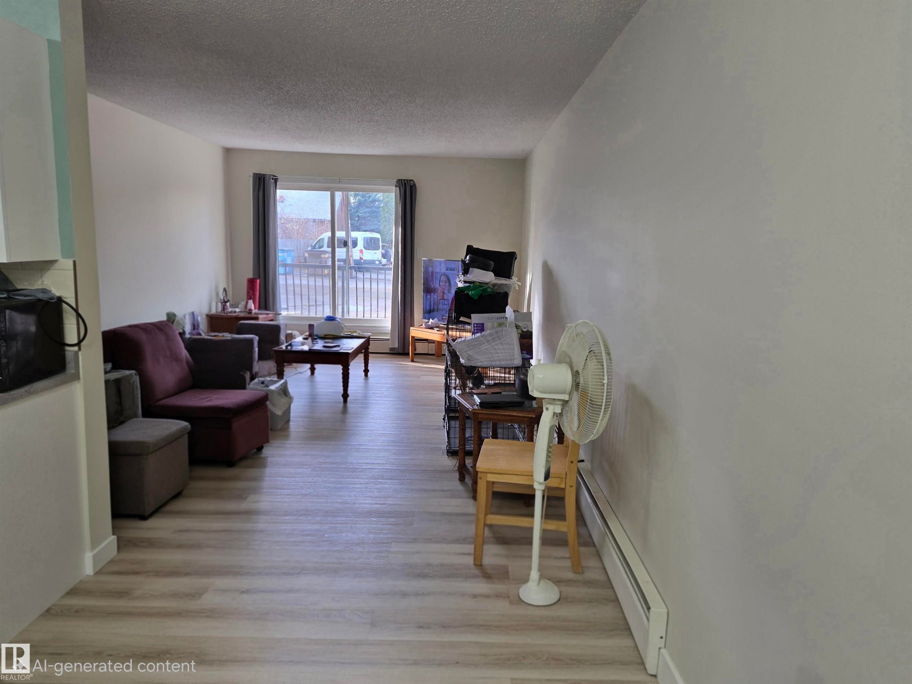108 10730 112 Street, Edmonton, AB - Indoor