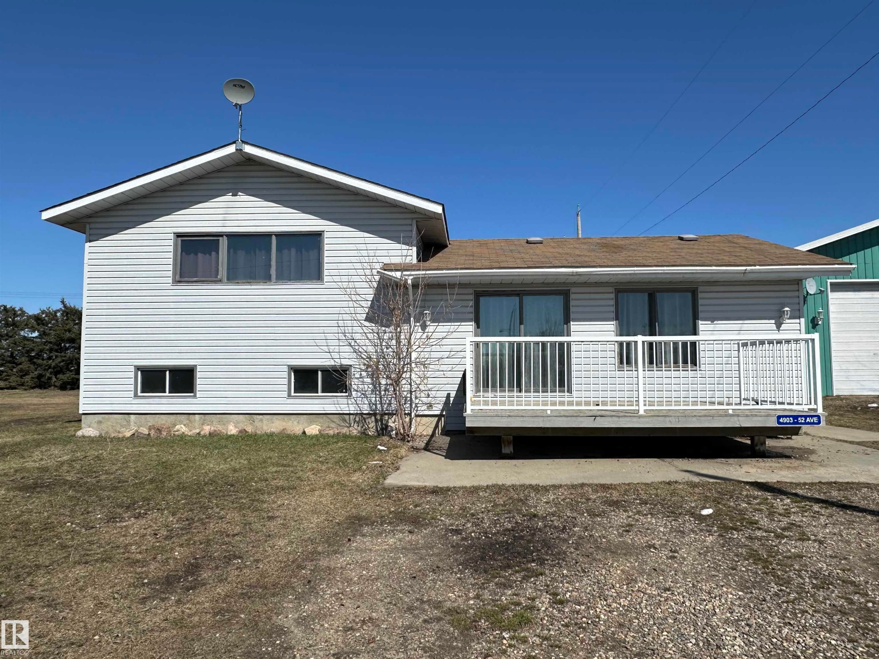 4903 52 Avenue, La Corey, AB - Outdoor With Deck Patio Veranda