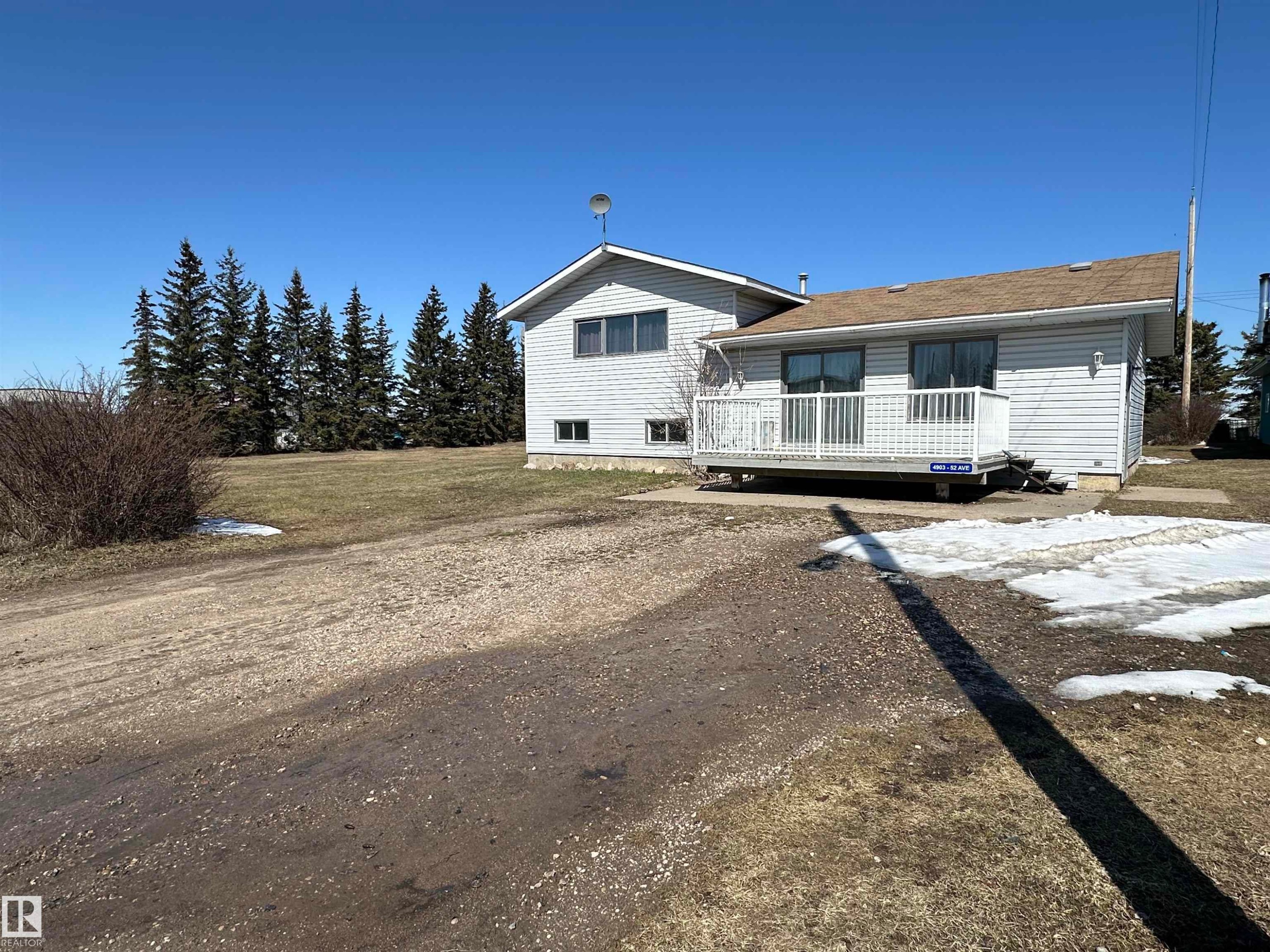4903 52 Avenue, La Corey, AB - Outdoor With Deck Patio Veranda