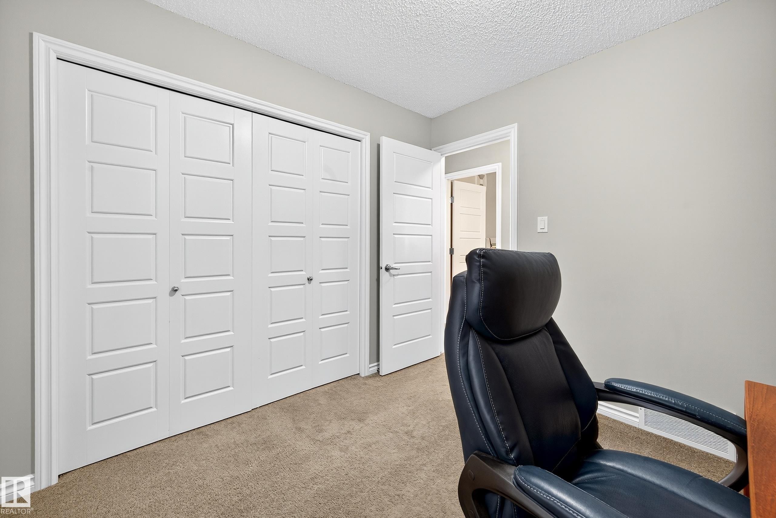 3327 Weidle Way, Edmonton, AB - Indoor Photo Showing Office