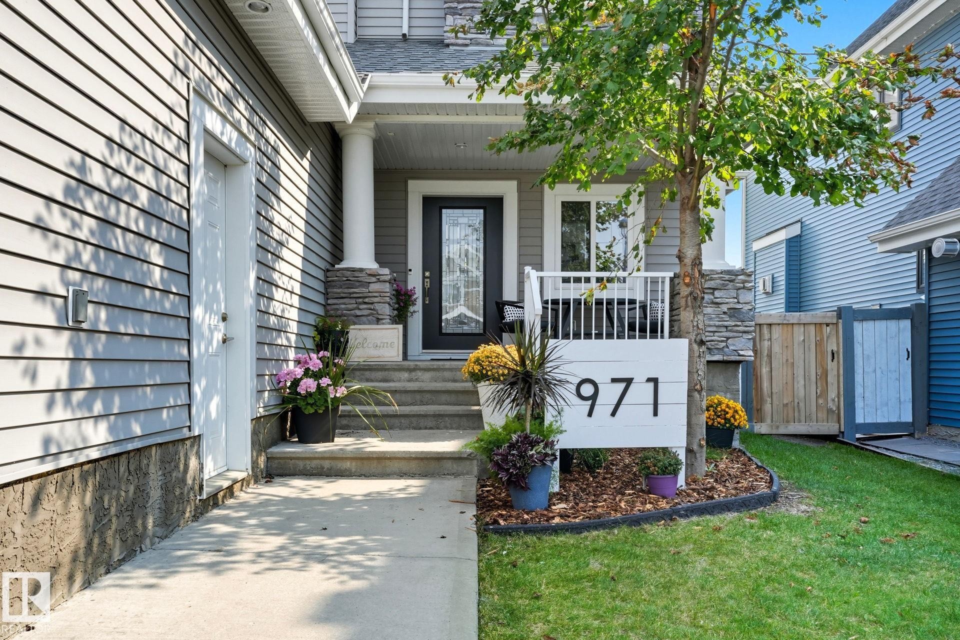 971 Summerside Link, Edmonton, AB - Outdoor