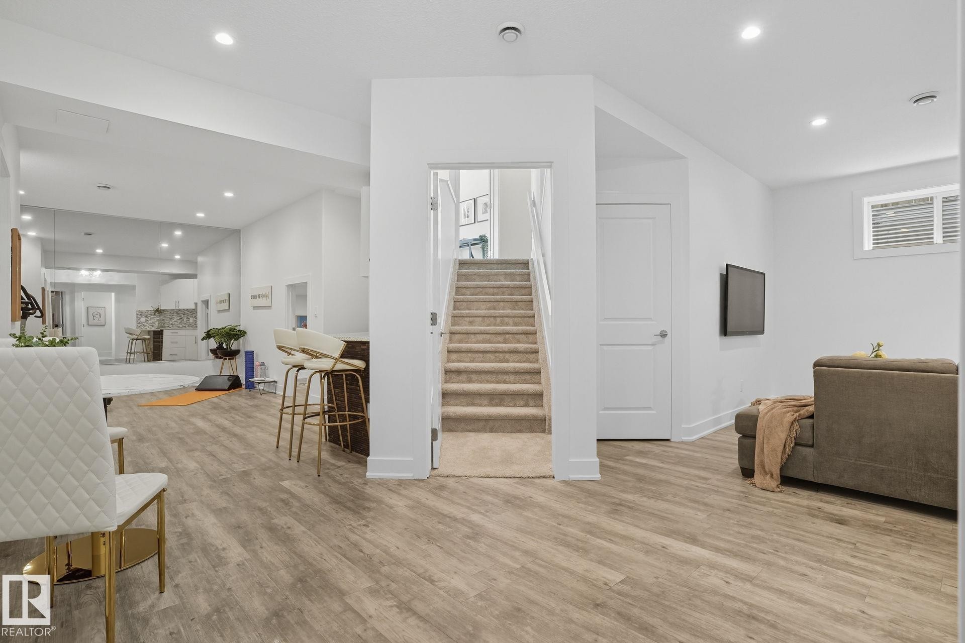 971 Summerside Link, Edmonton, AB - Indoor