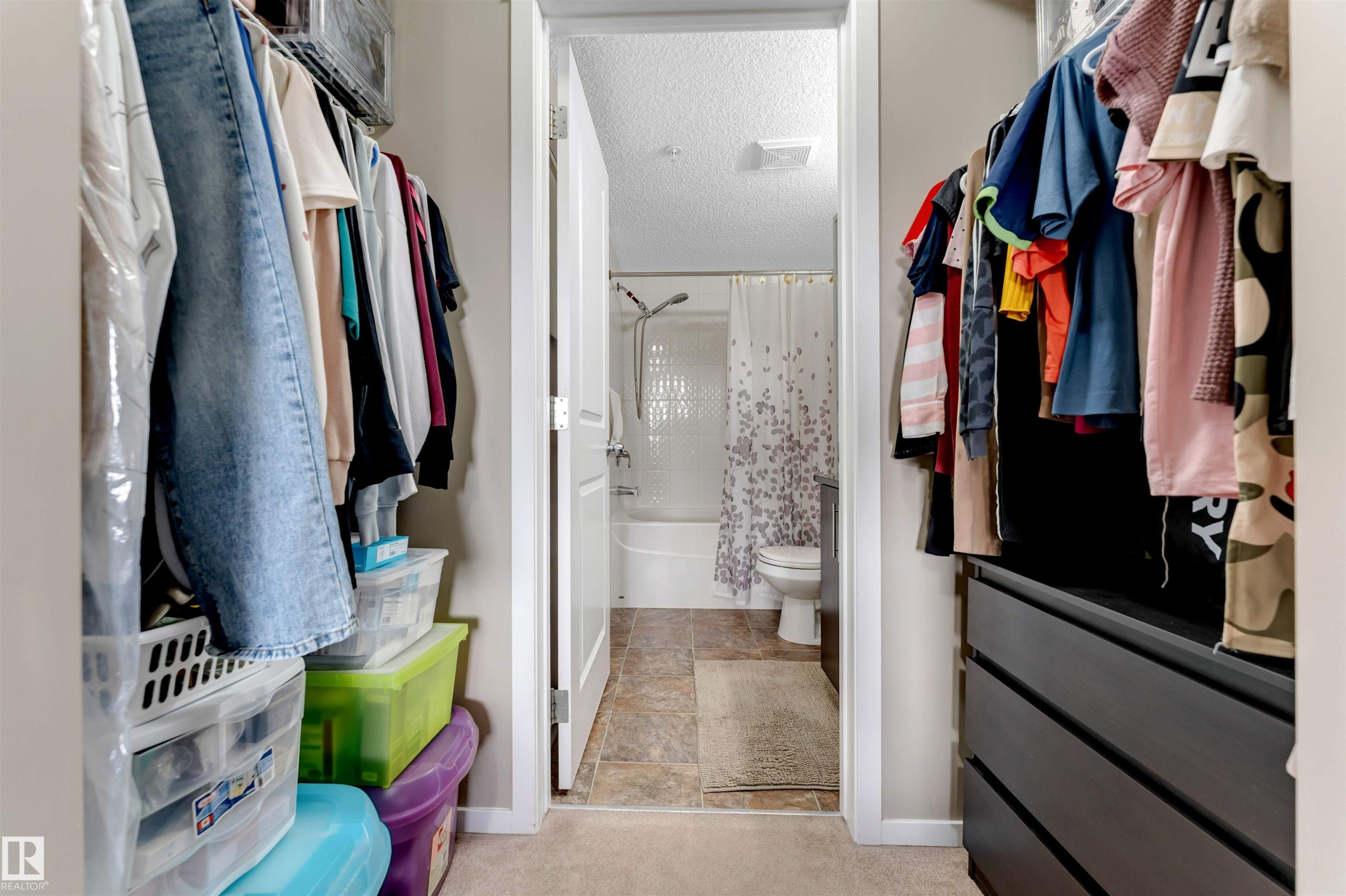 203 1510 Watt Drive, Edmonton, AB - Indoor With Storage