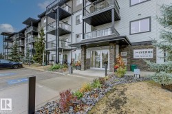 1196 Hyndman Rd Edmonton, AB T5A 0P8