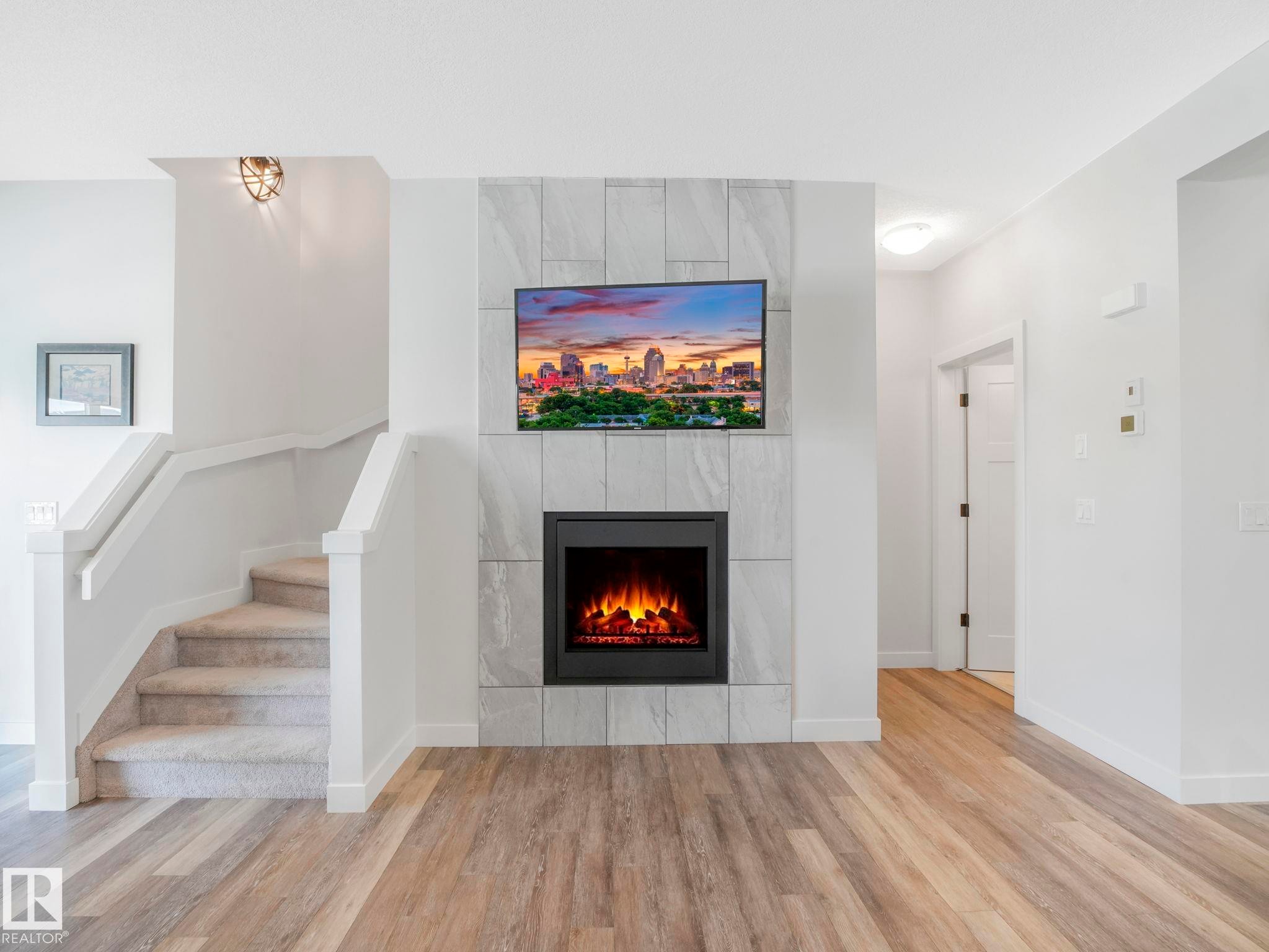 6693 Cardinal Road, Edmonton, AB - Indoor With Fireplace
