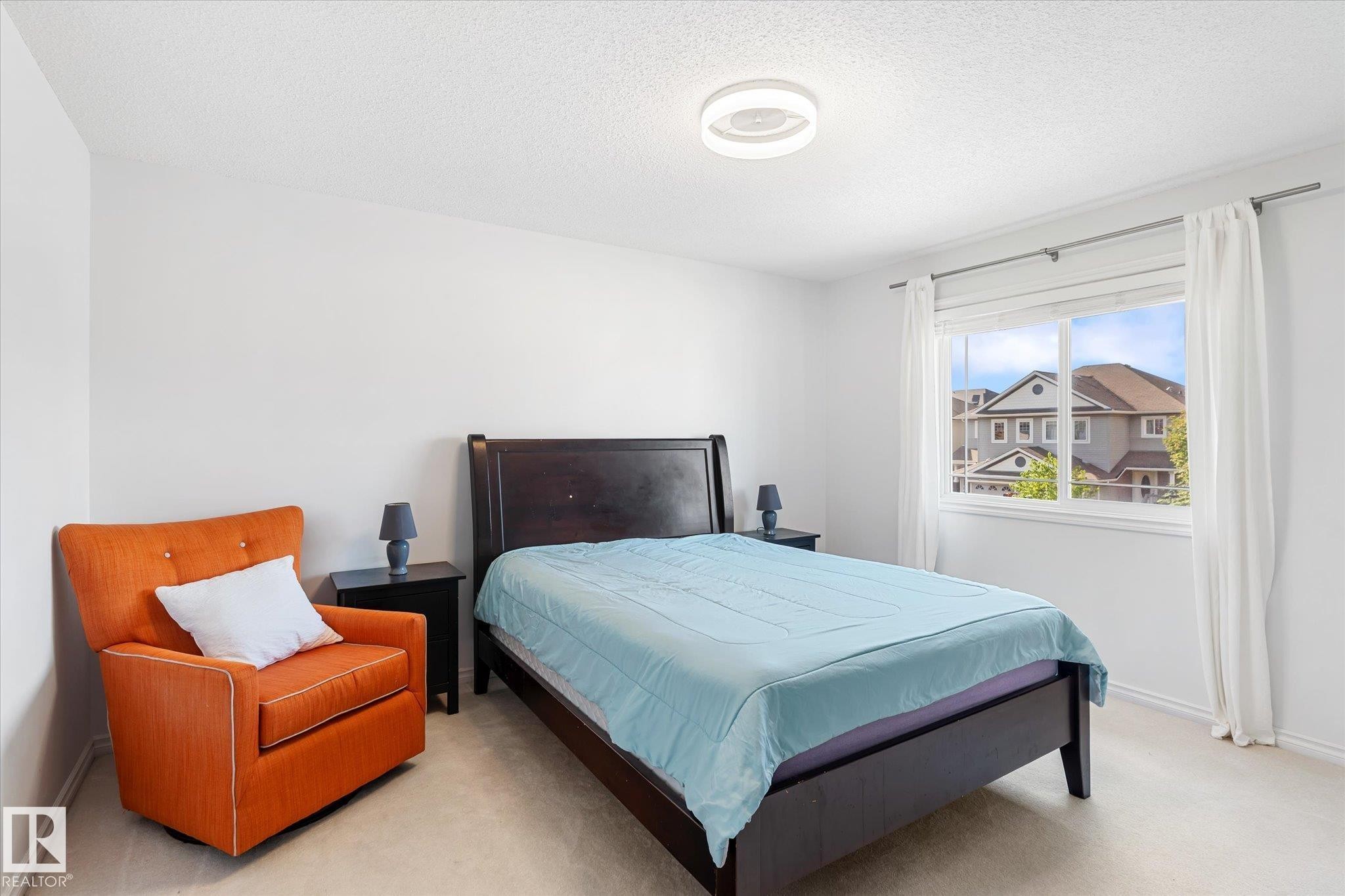 17130 7A Avenue, Edmonton, AB - Indoor Photo Showing Bedroom