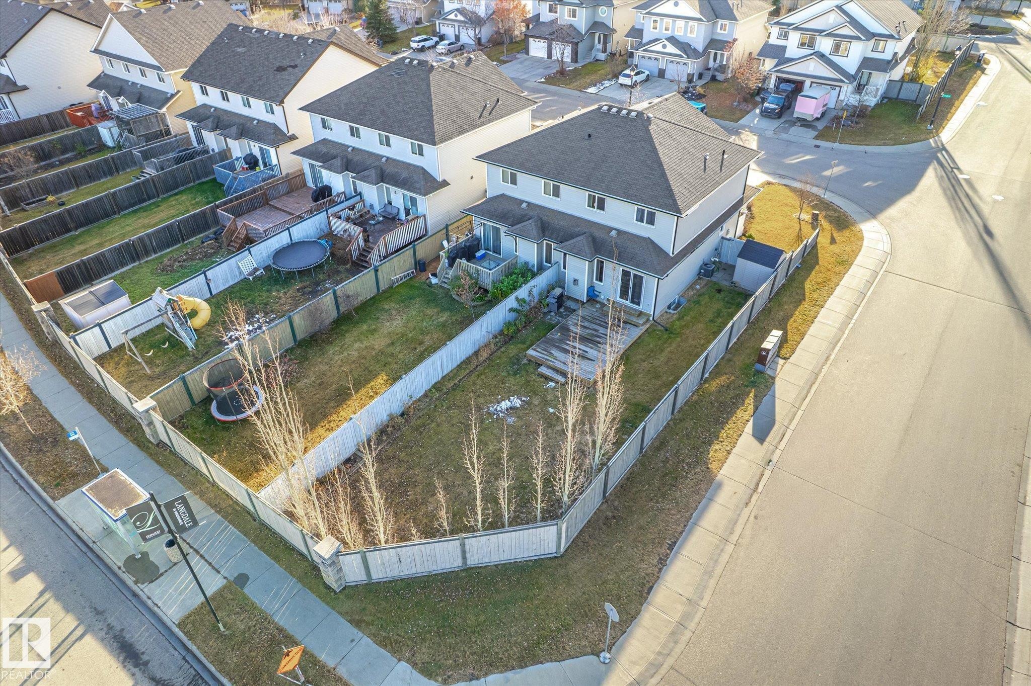17130 7A Avenue, Edmonton, AB - With View