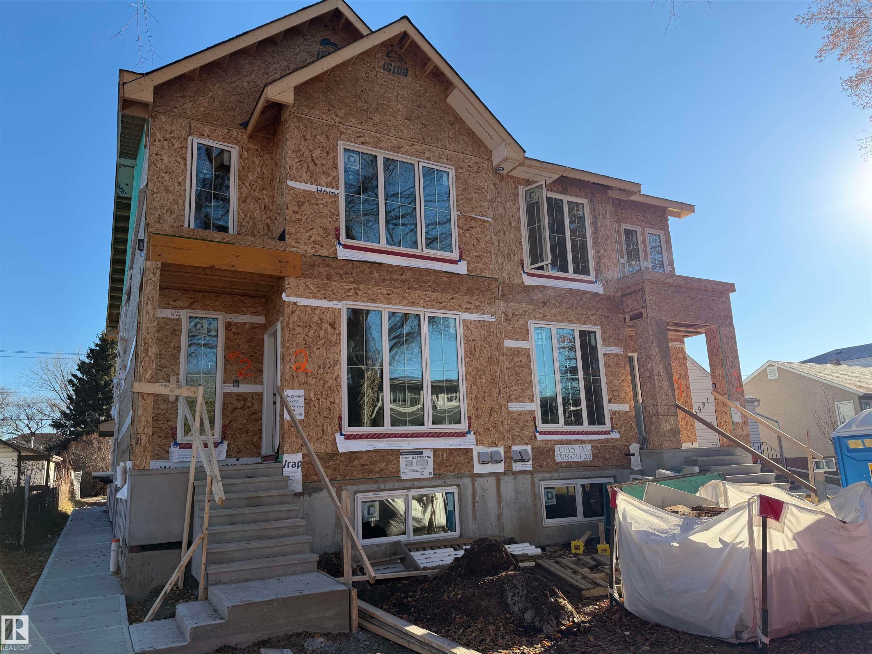 10985 130 Street, Edmonton, AB - Outdoor