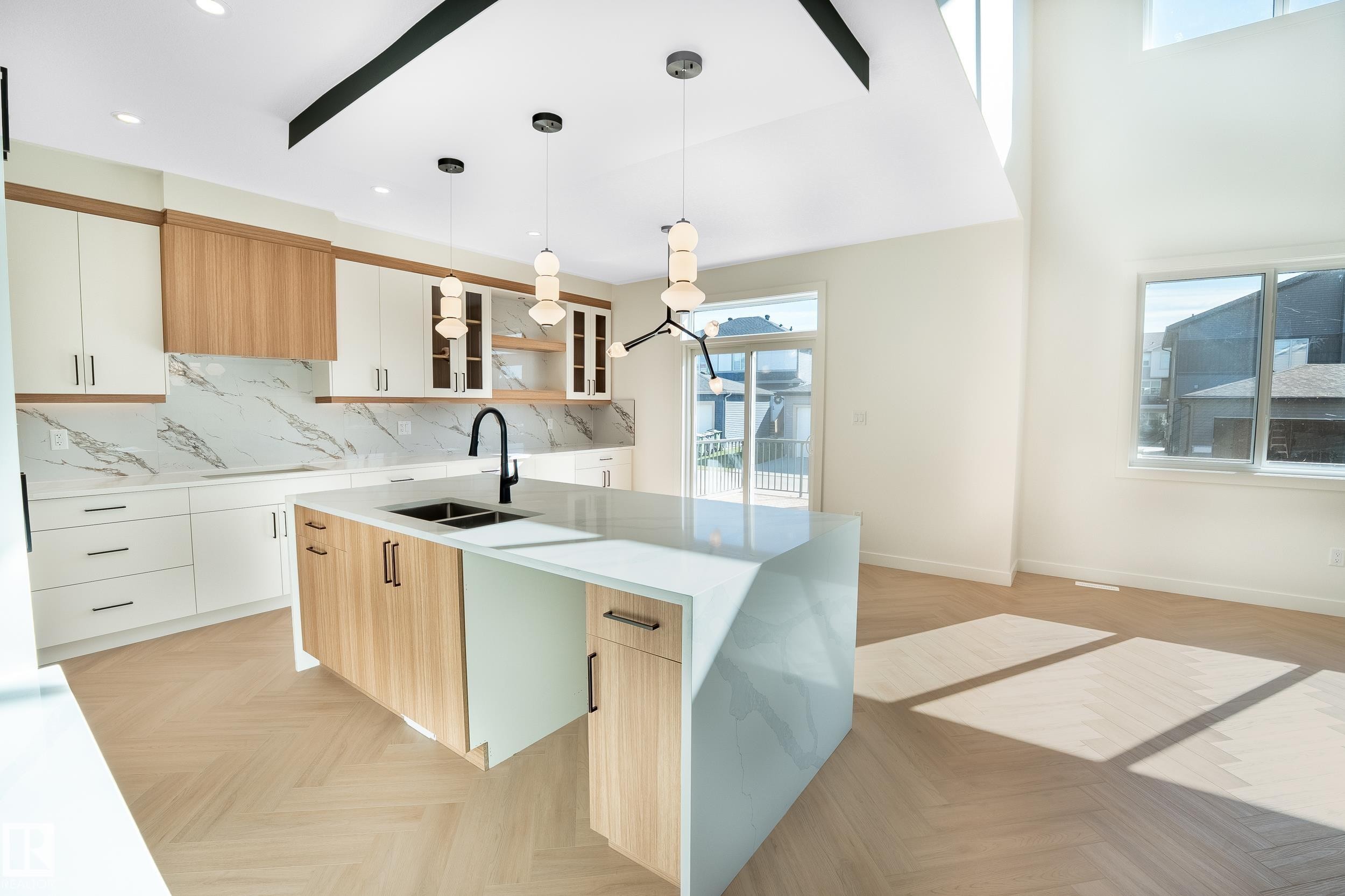119 Lilac Close, Leduc, AB - Indoor Photo Showing Kitchen With Double Sink