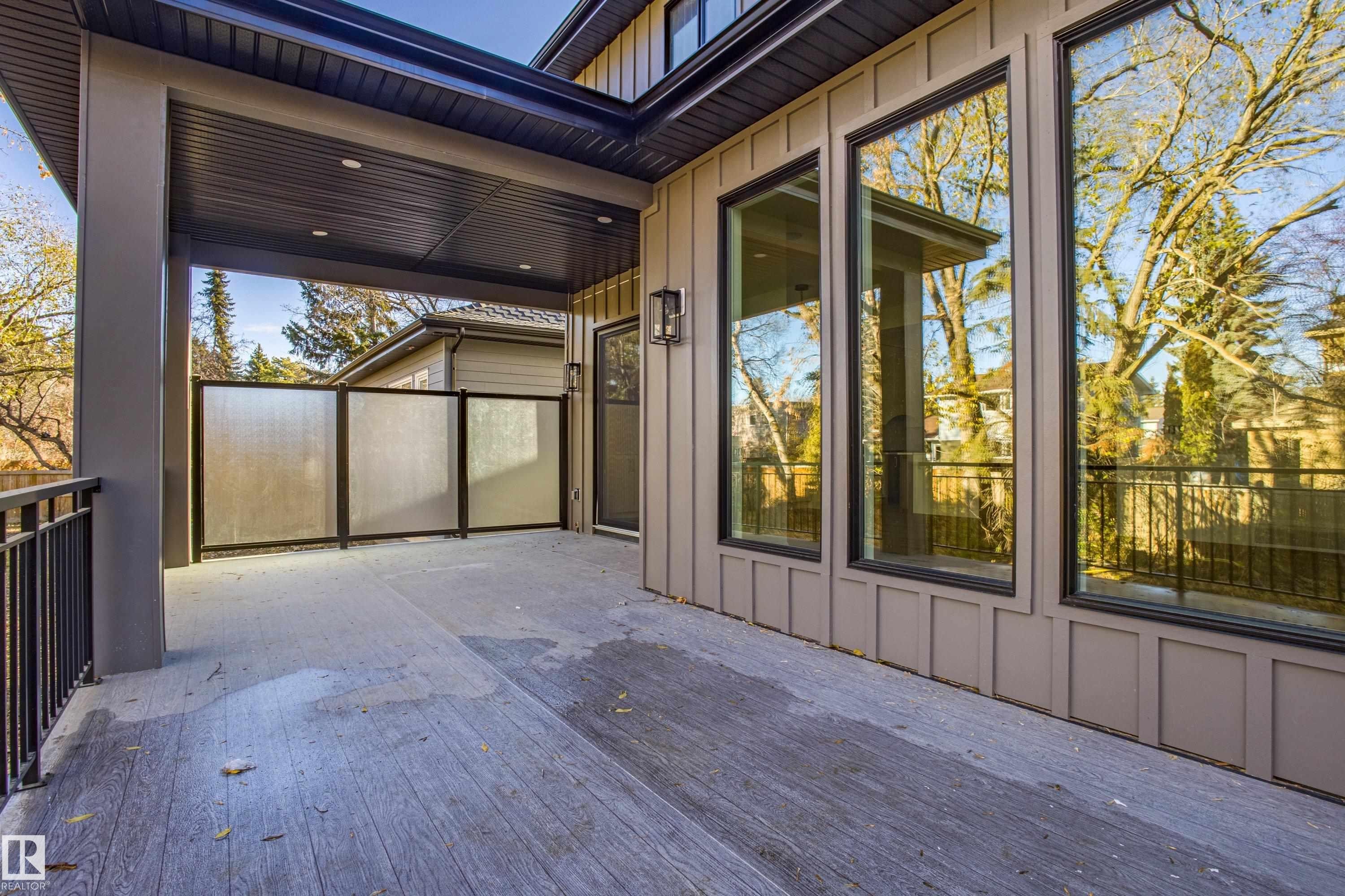 12304 39 Avenue, Edmonton, AB - Outdoor With Exterior