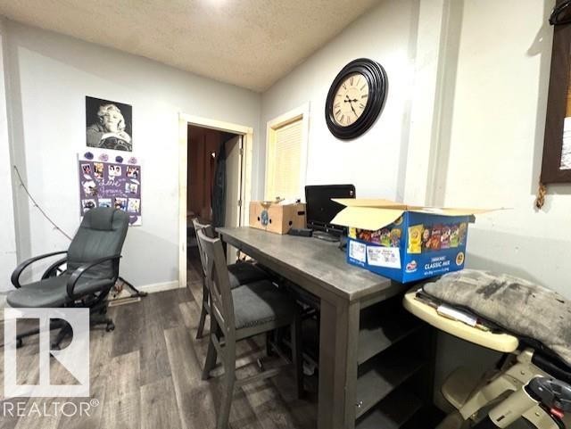 11202 96 Street, Edmonton, AB - Indoor