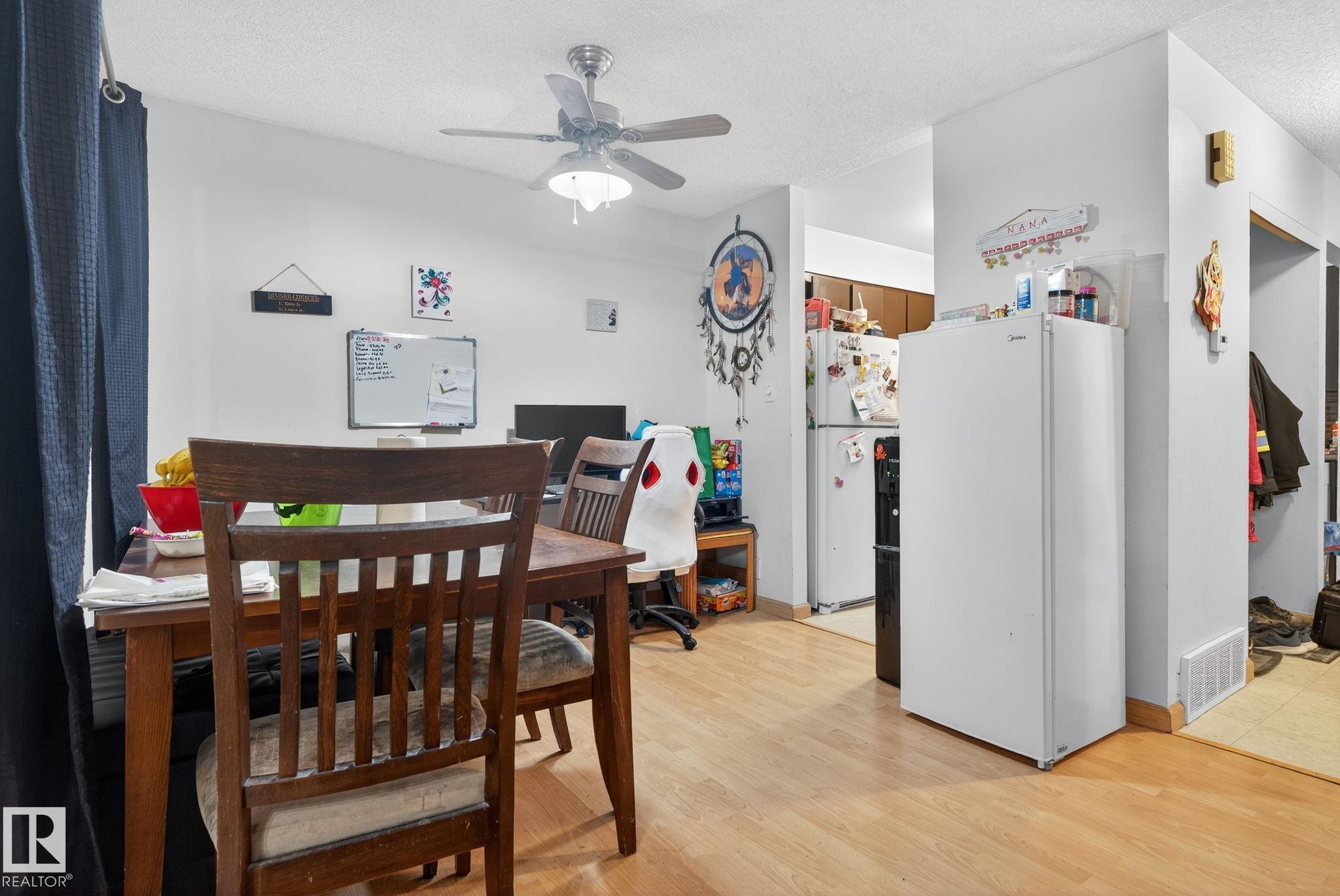 77 7604 29 Avenue, Edmonton, AB - Indoor