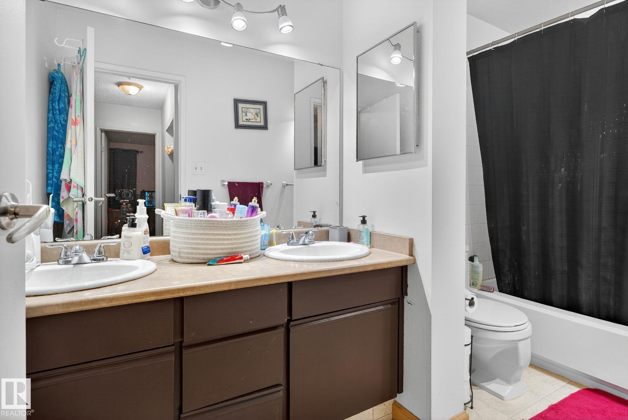 77 7604 29 Avenue, Edmonton, AB - Indoor Photo Showing Bathroom