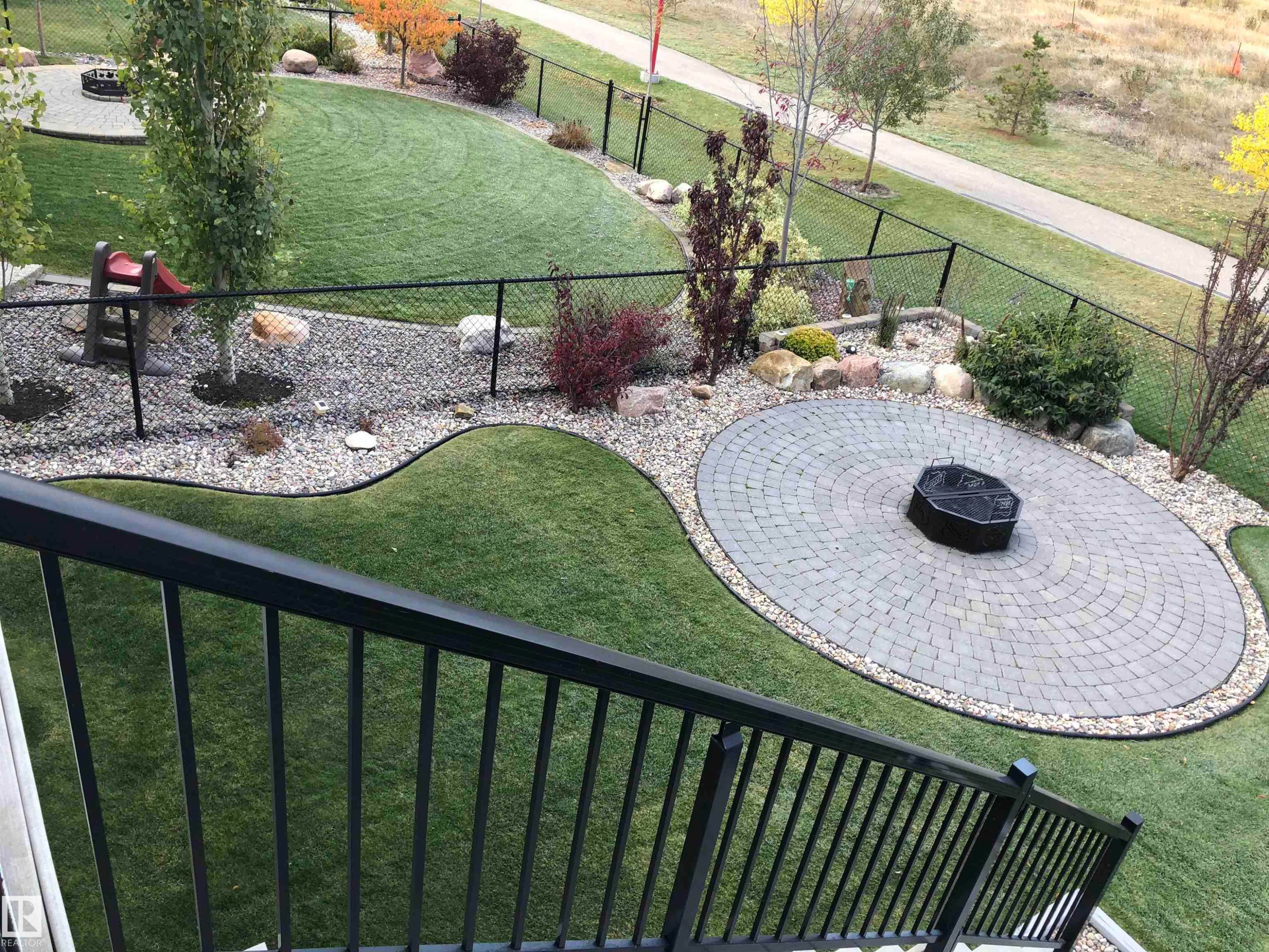 827 Southfork Green, Leduc, AB - Outdoor