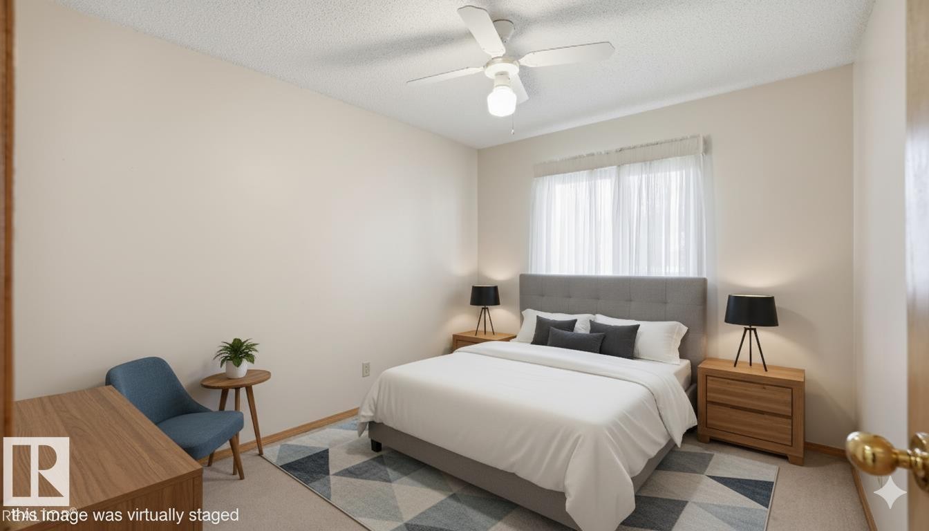 Edmonton, AB - Indoor Photo Showing Bedroom