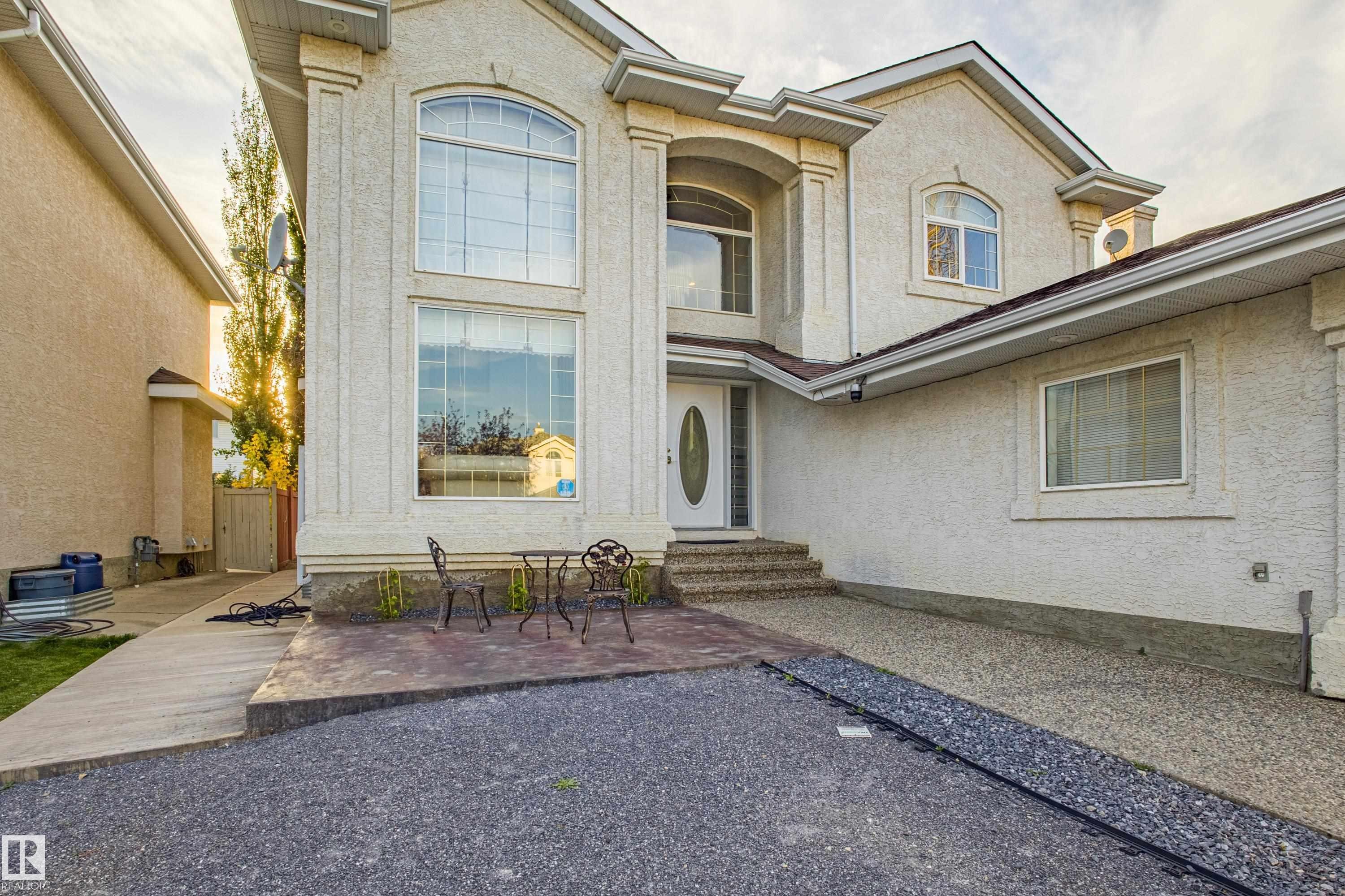 247 Lindsay Crescent, Edmonton, AB - Outdoor