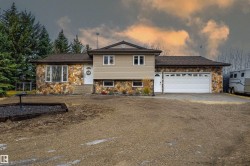 2 52510 RGE ROAD 213 Rural Strathcona County, AB T8G 2E6