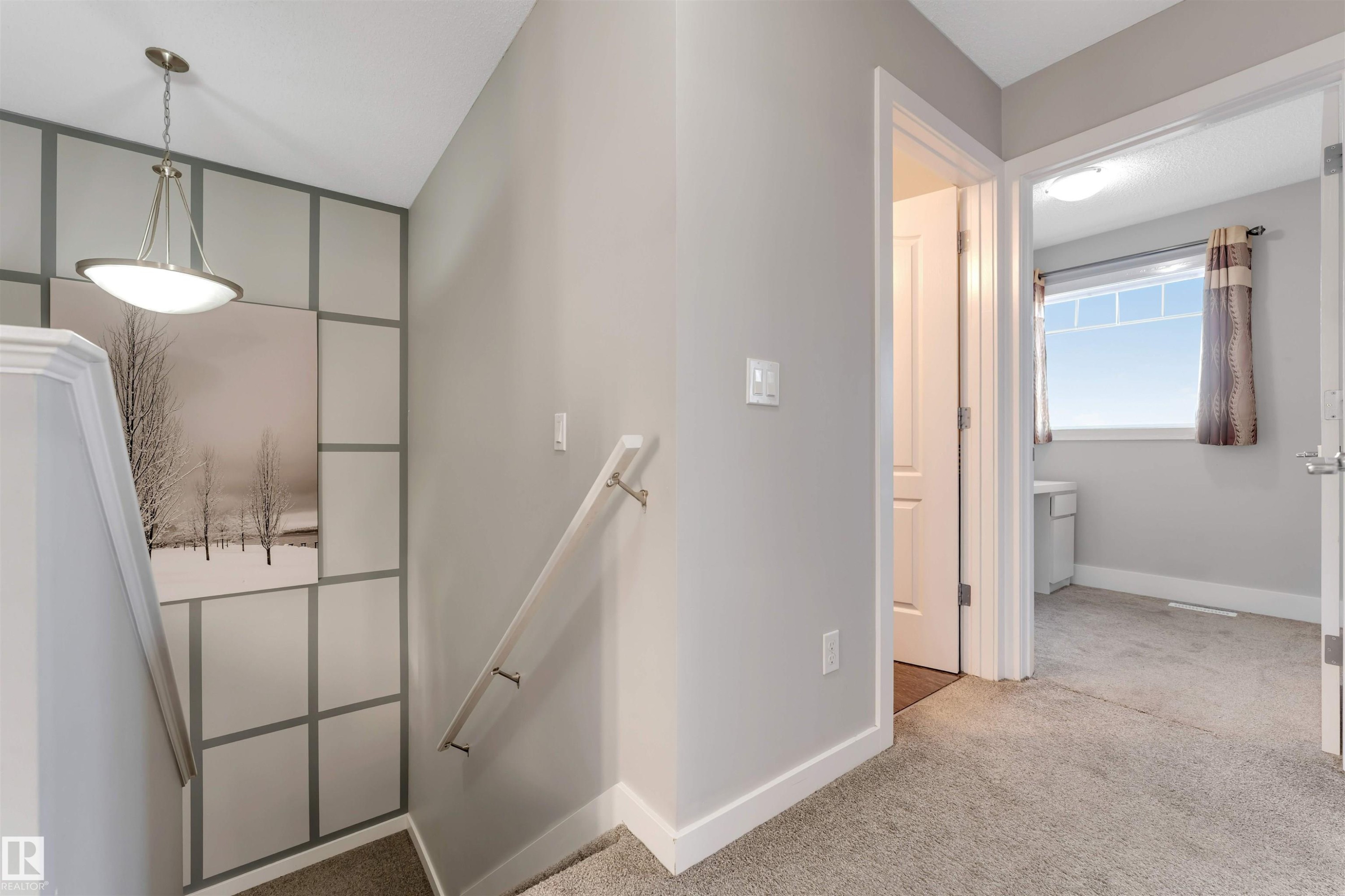 3363 16B Avenue, Edmonton, AB - Indoor Photo Showing Other Room