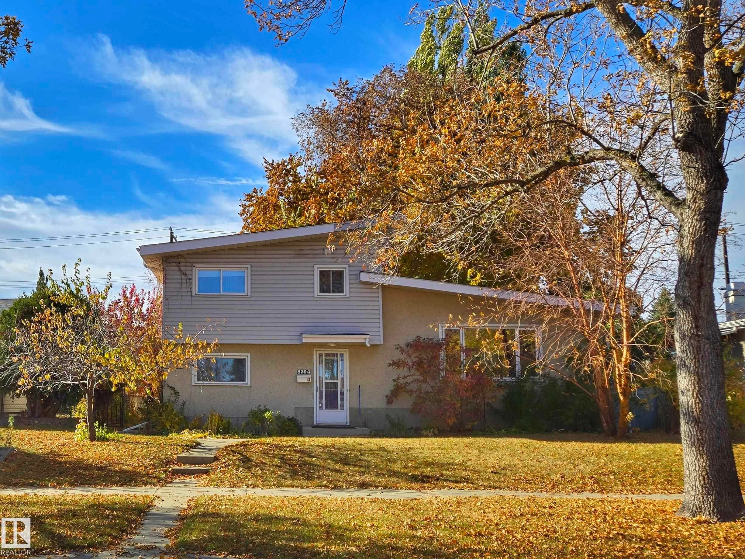 8204 163 Street, Edmonton, AB - Outdoor