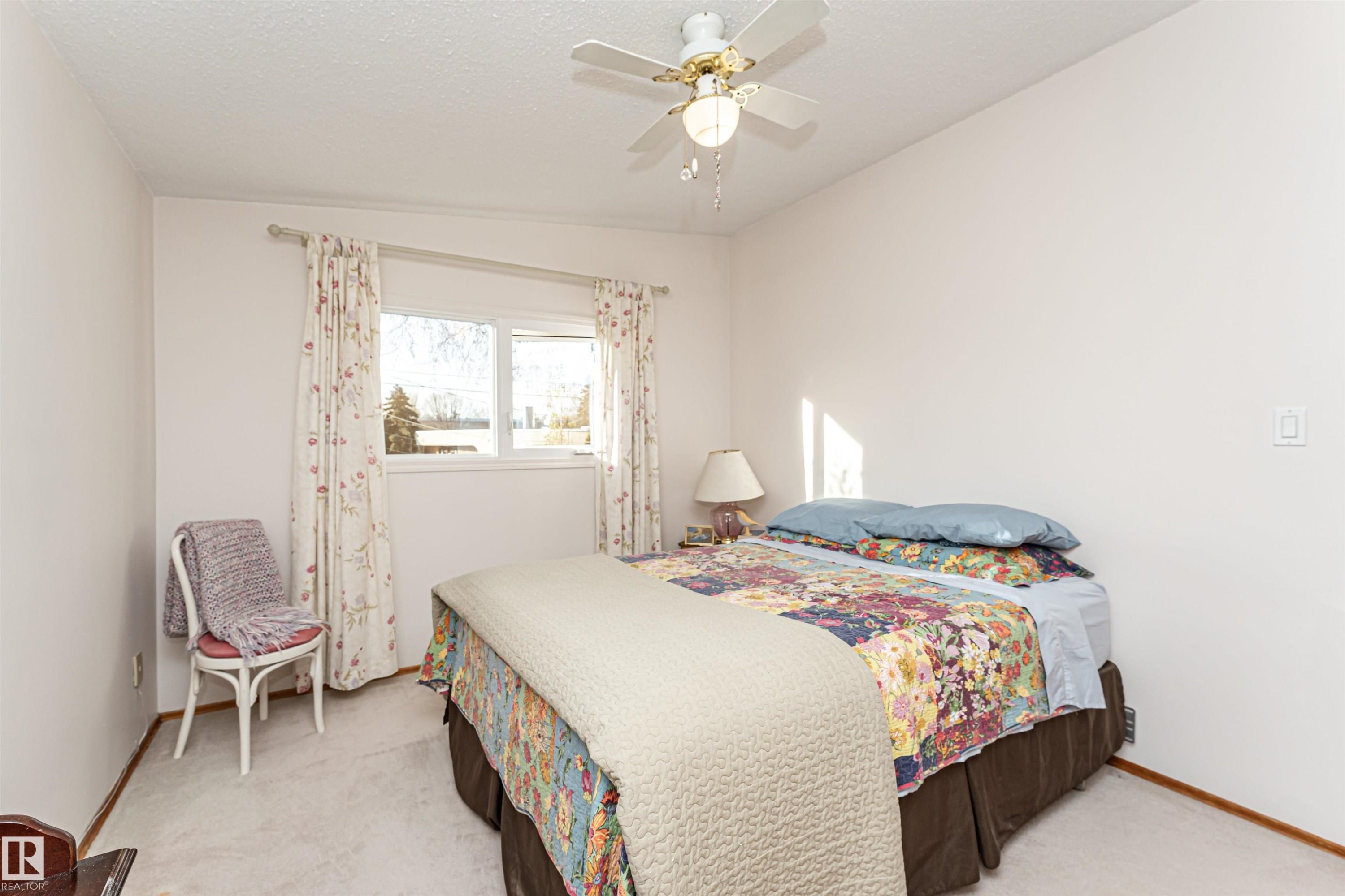 8204 163 Street, Edmonton, AB - Indoor Photo Showing Bedroom