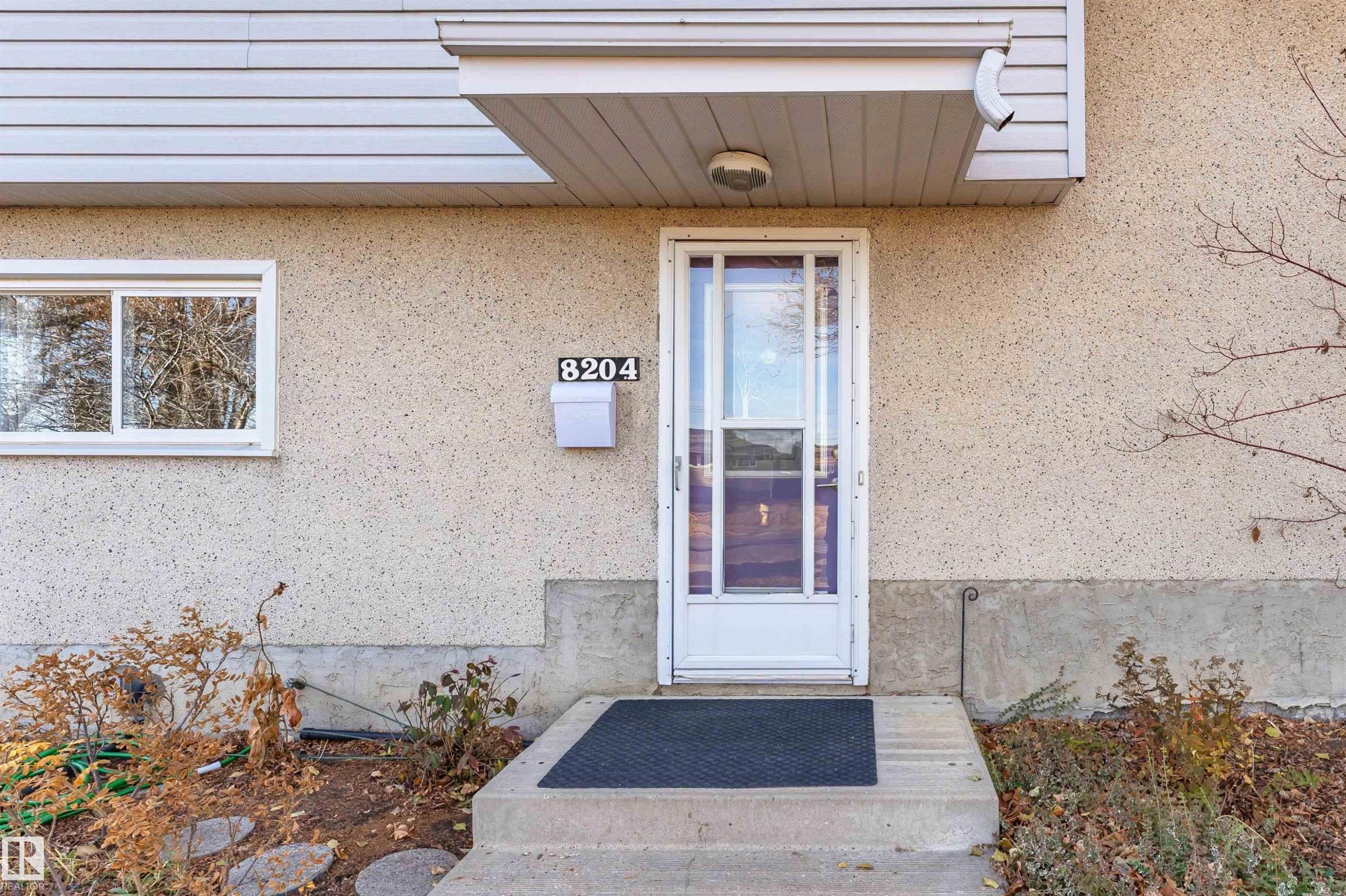 8204 163 Street, Edmonton, AB - Outdoor With Exterior