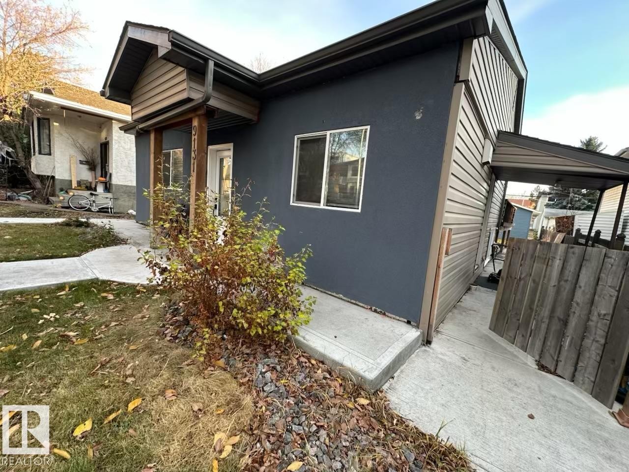 9130 83 Avenue, Edmonton, AB - Outdoor