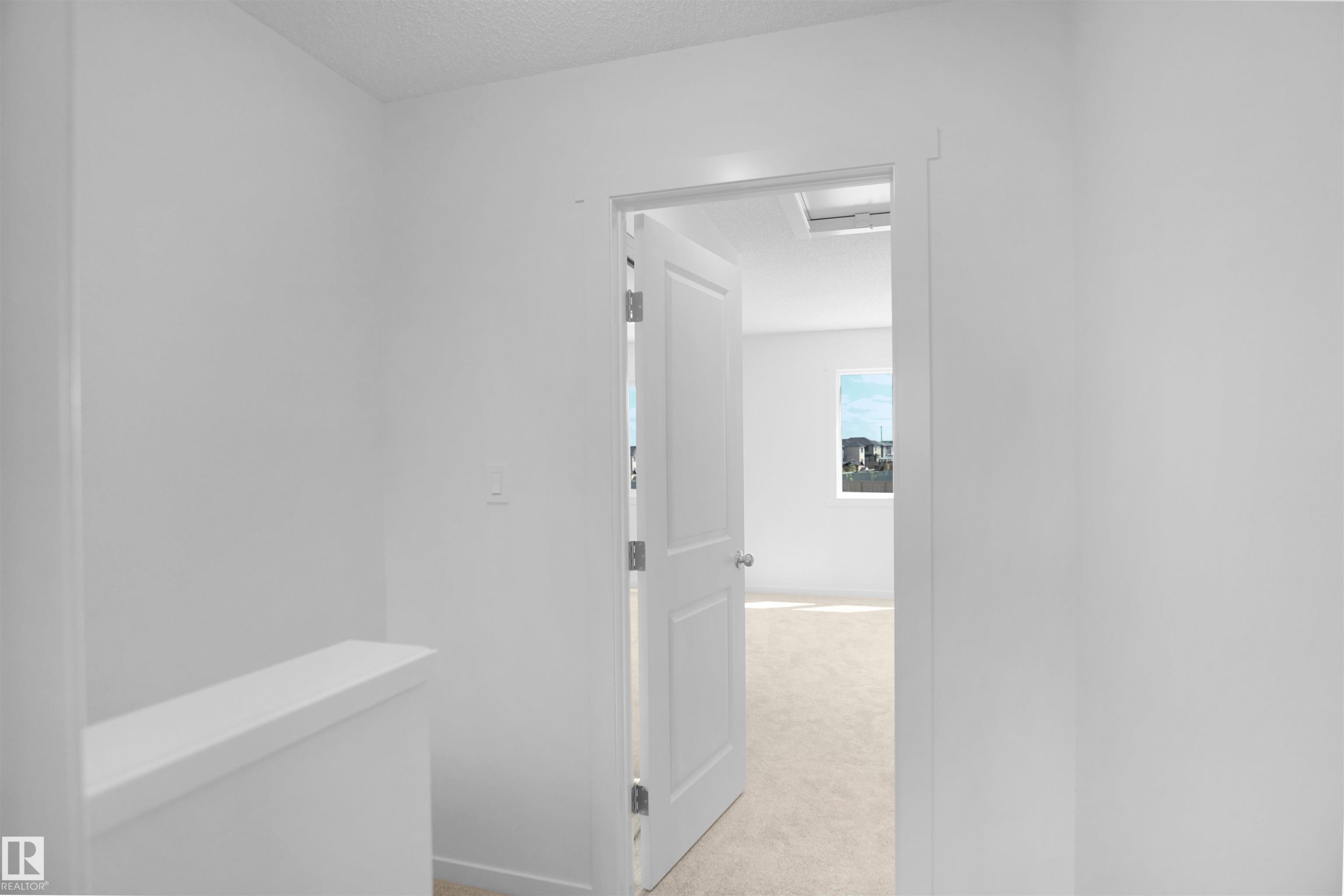 100 3705 141 Street, Edmonton, AB - Indoor Photo Showing Other Room