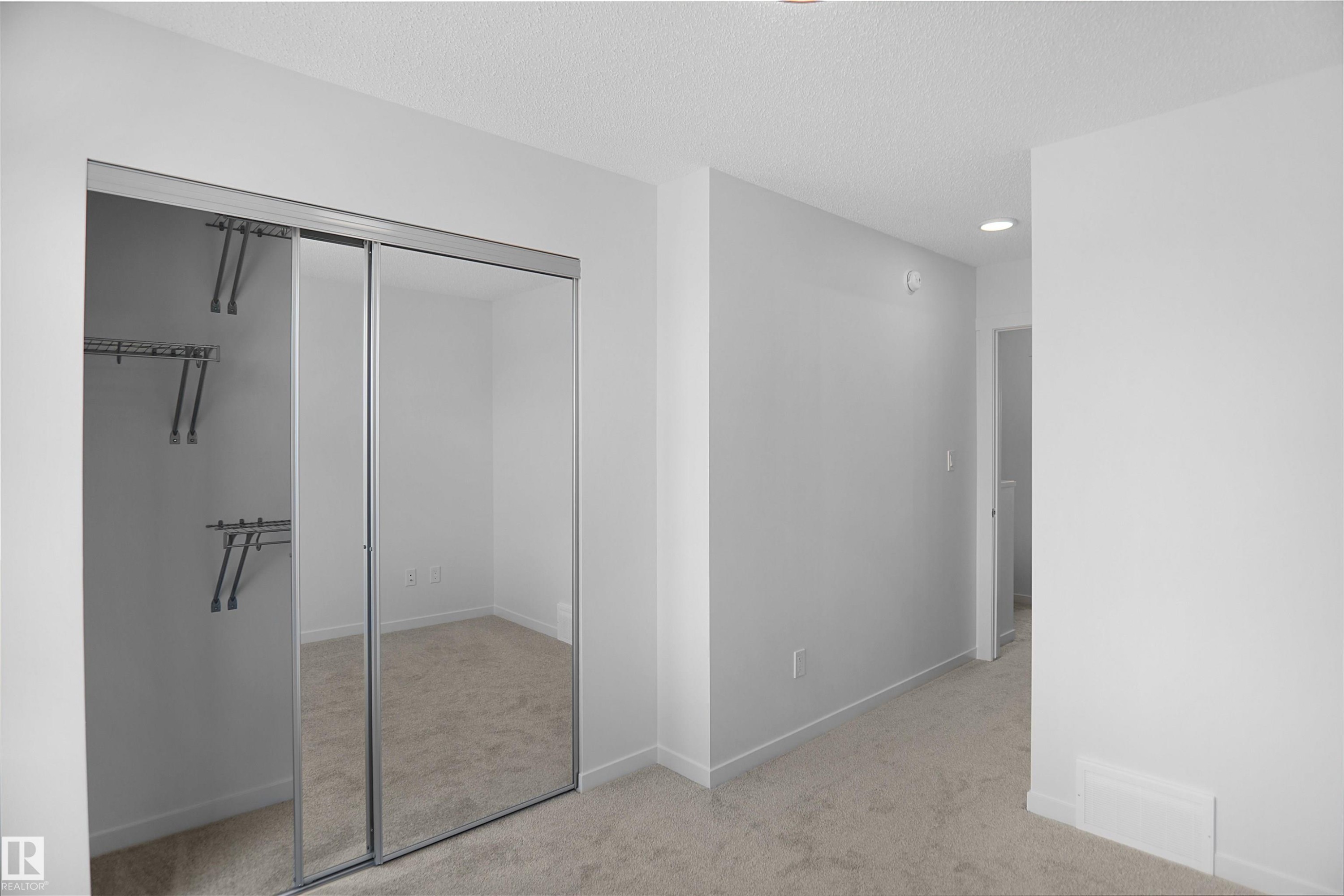 100 3705 141 Street, Edmonton, AB - Indoor Photo Showing Other Room