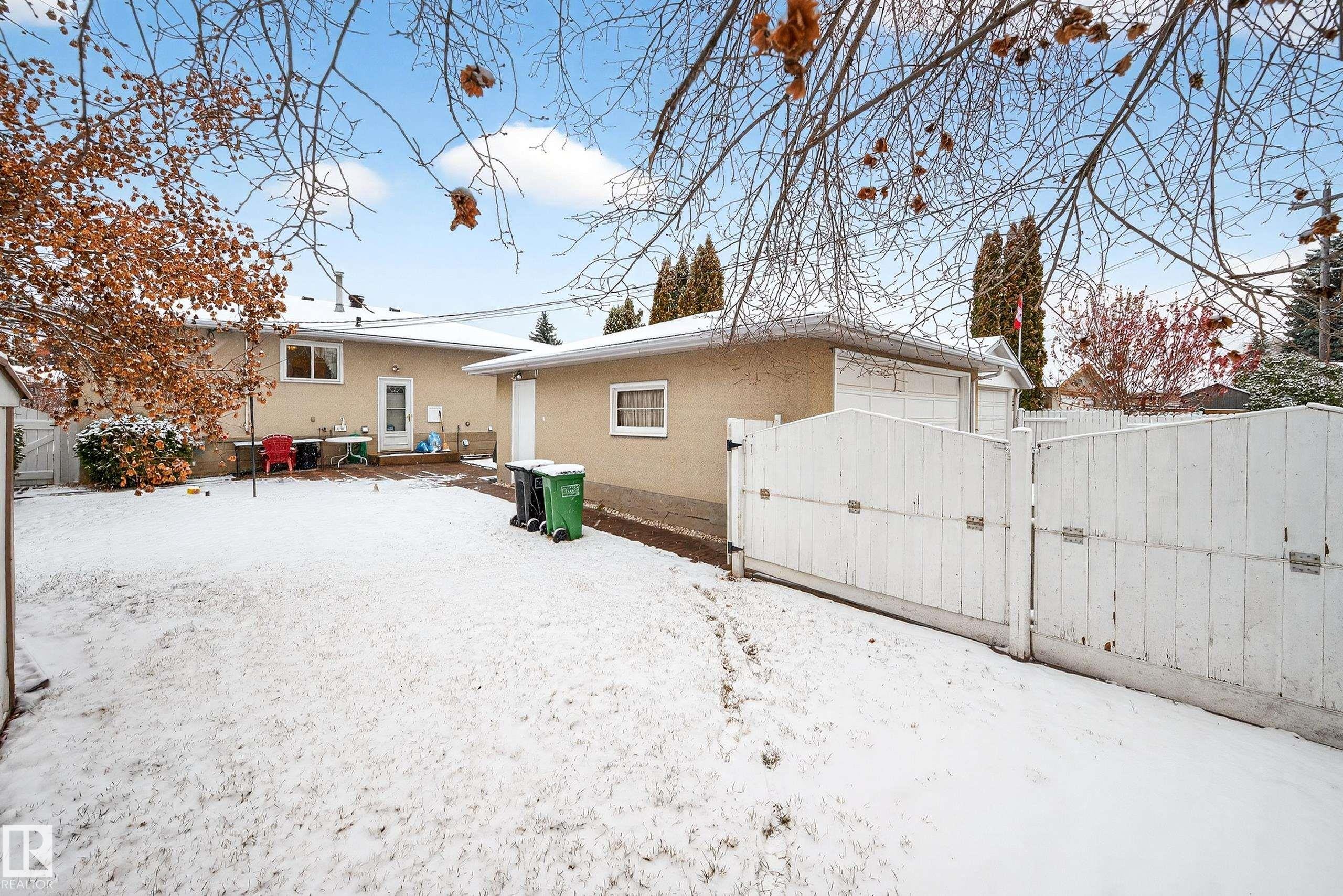 5607 97 Avenue, Edmonton, AB - Outdoor
