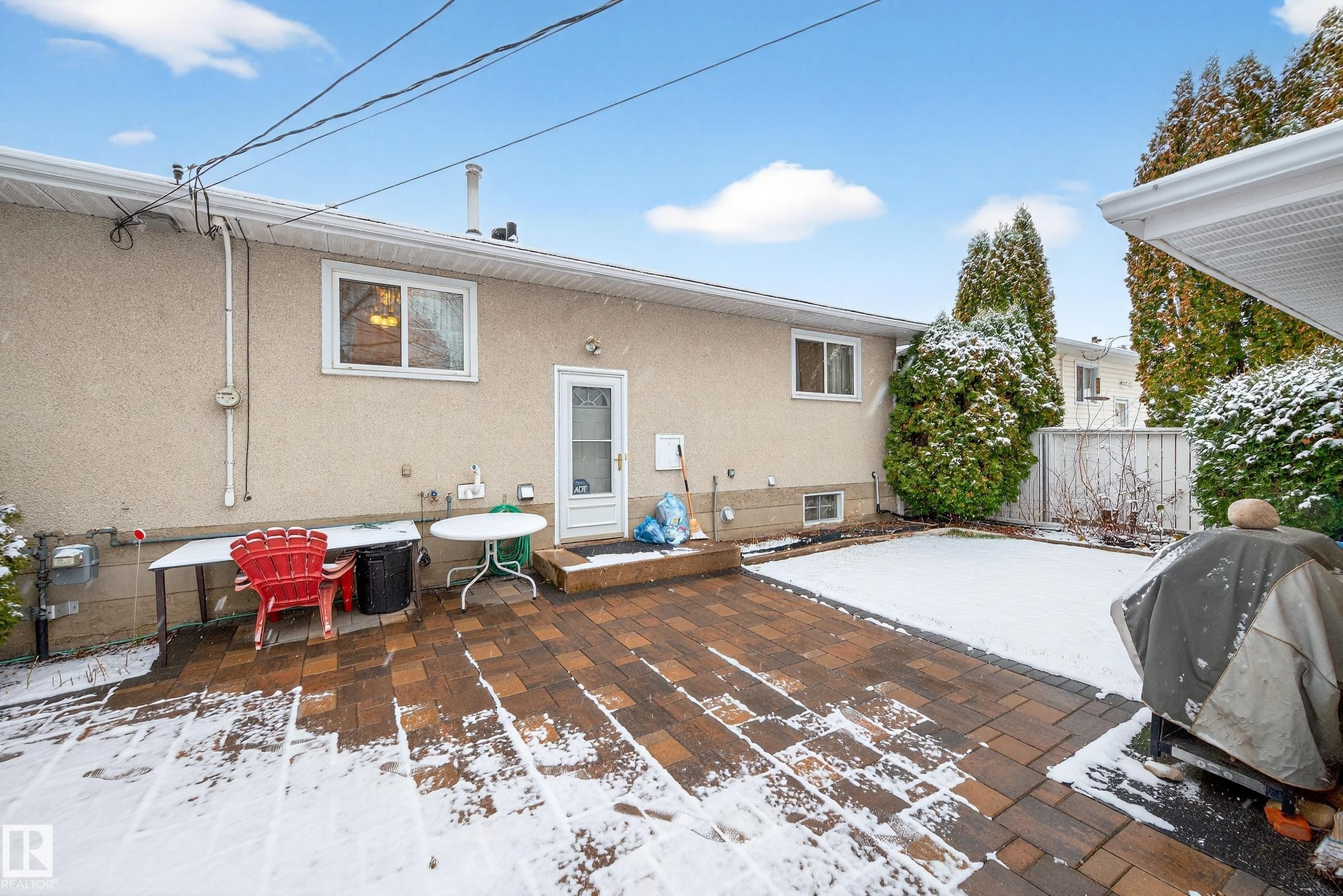 5607 97 Avenue, Edmonton, AB - Outdoor With Exterior