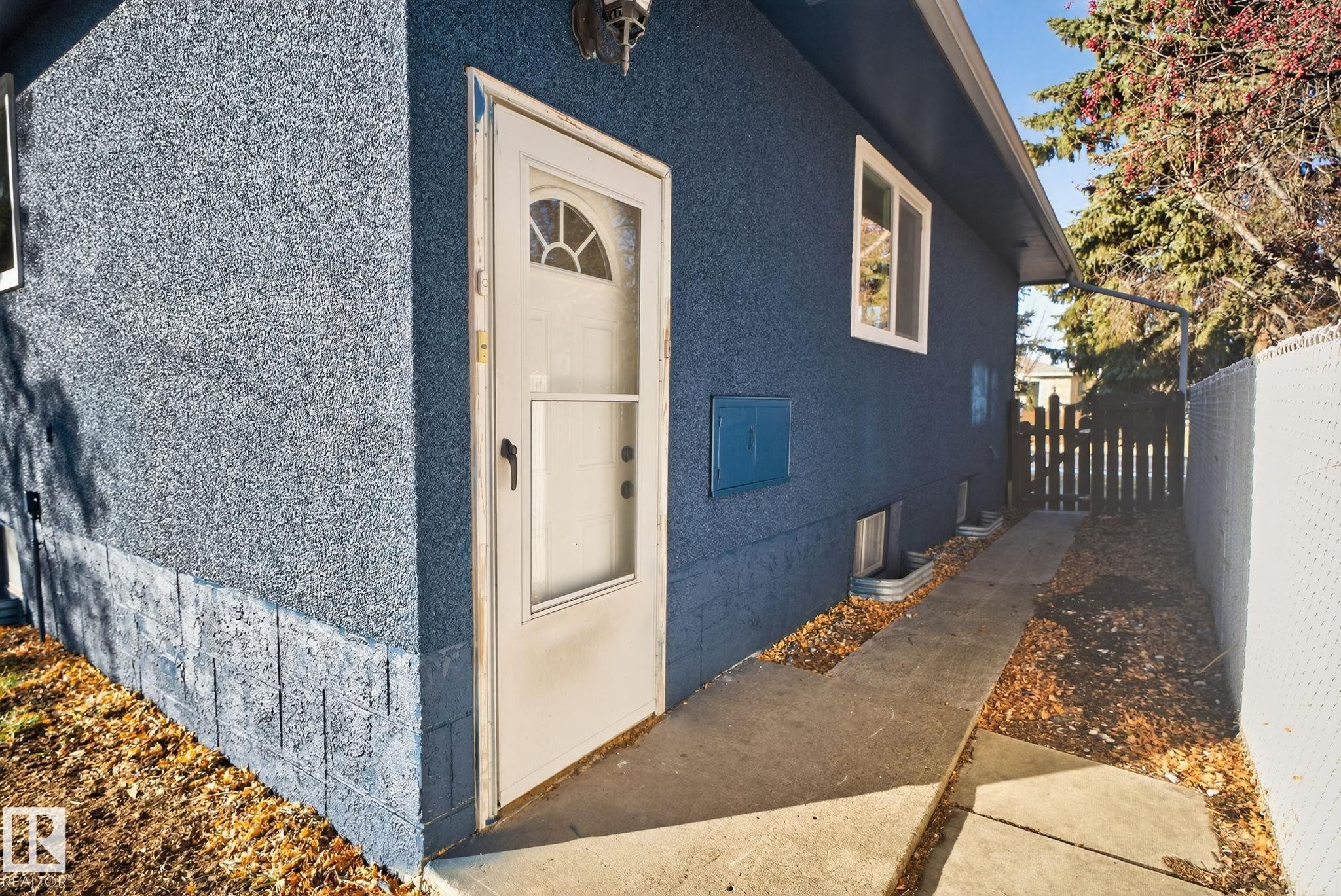 11155 37 Avenue, Edmonton, AB - Outdoor With Exterior