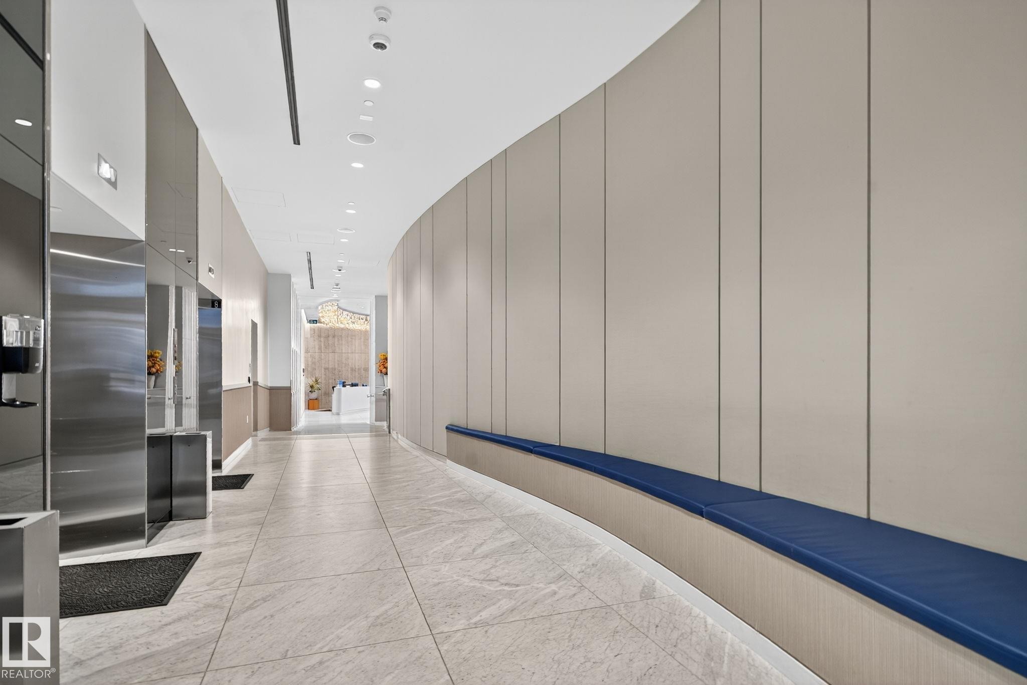 4206 10360 102 Street, Edmonton, AB - Indoor Photo Showing Other Room