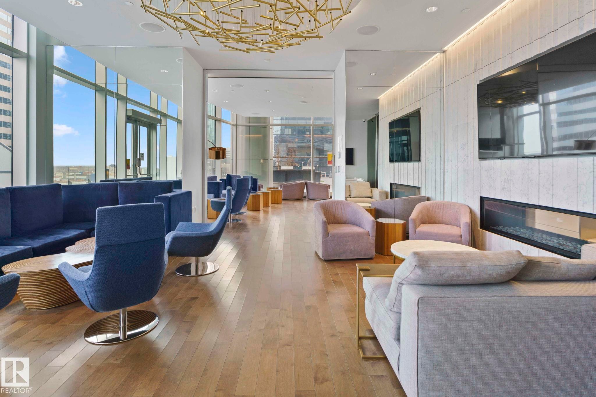 4206 10360 102 Street, Edmonton, AB - Indoor