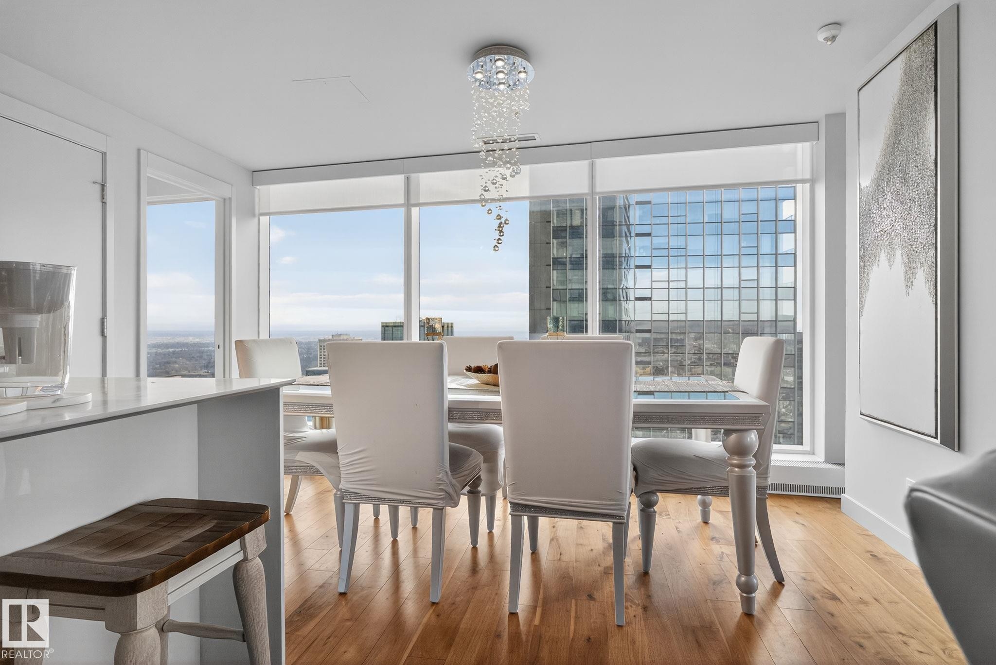 4206 10360 102 Street, Edmonton, AB - Indoor Photo Showing Dining Room