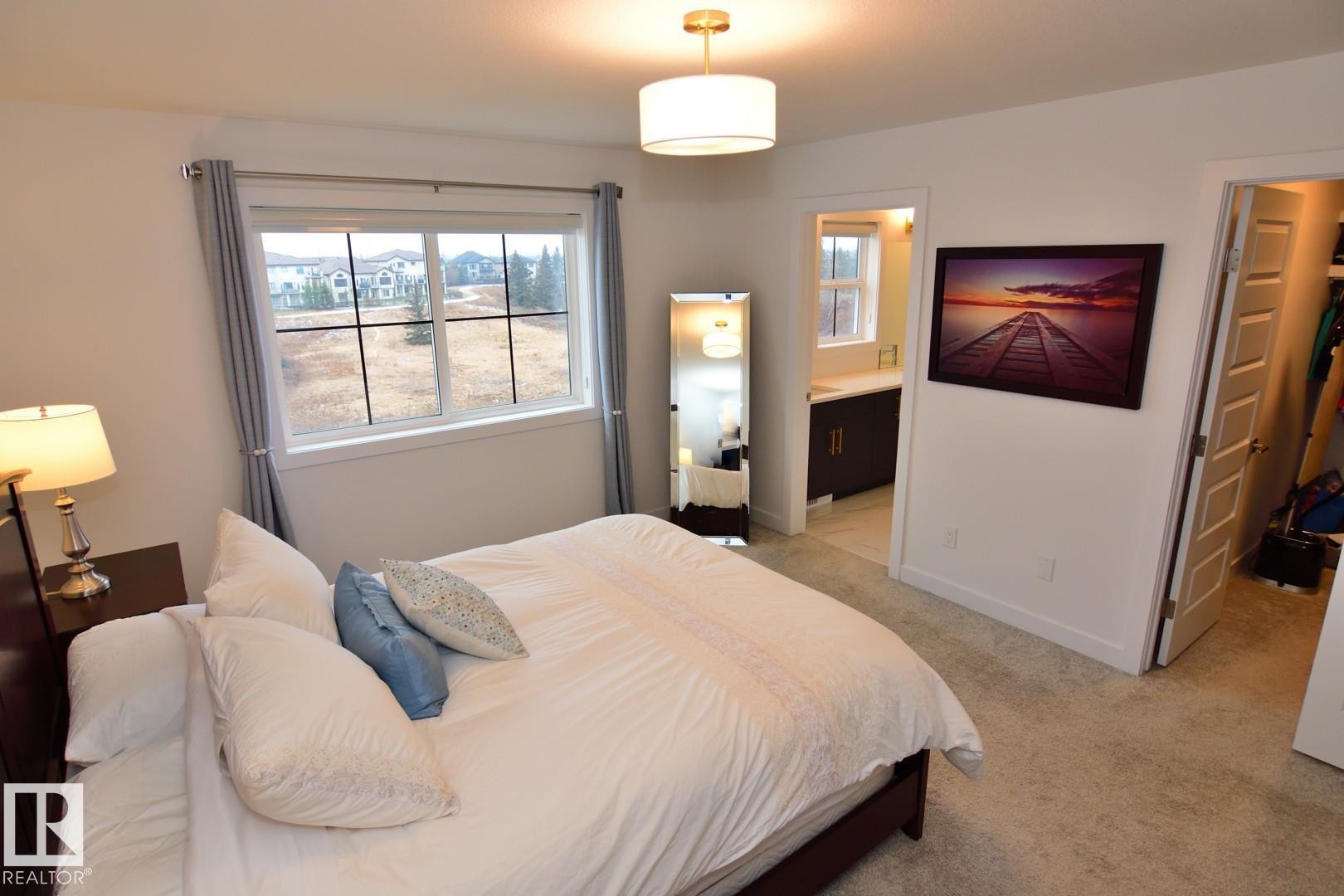 33 1910 Collip View, Edmonton, AB - Indoor Photo Showing Bedroom