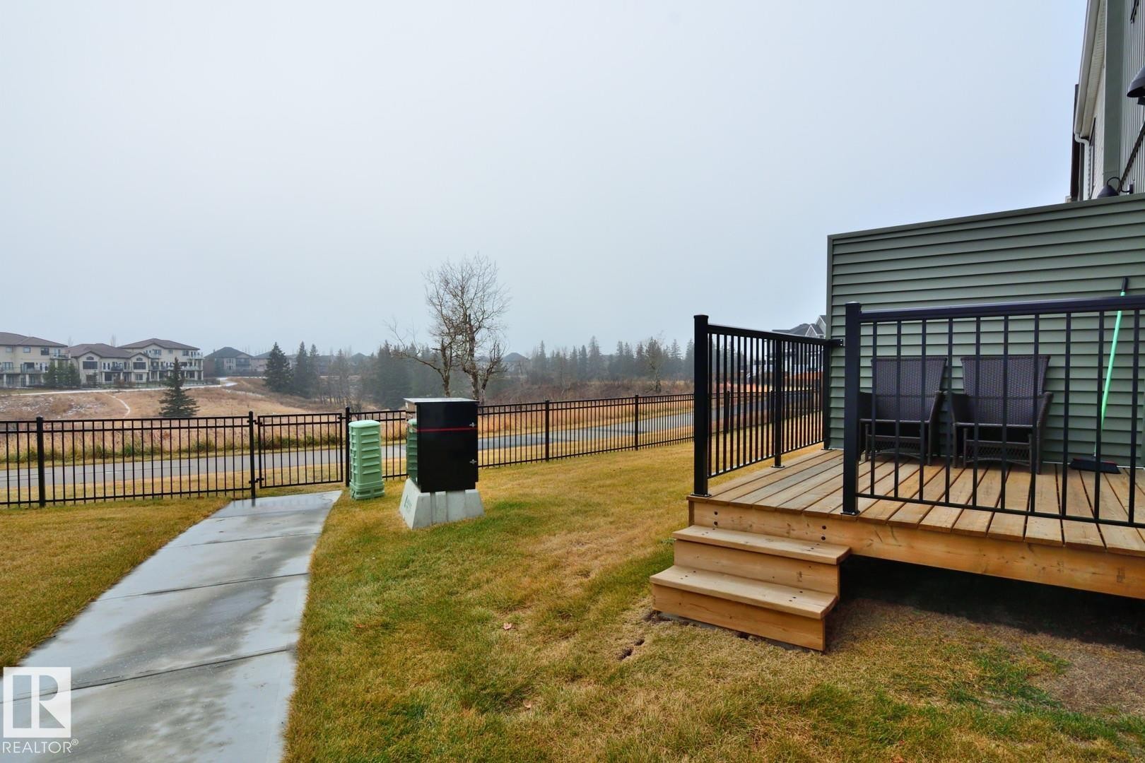 33 1910 Collip View, Edmonton, AB - Outdoor