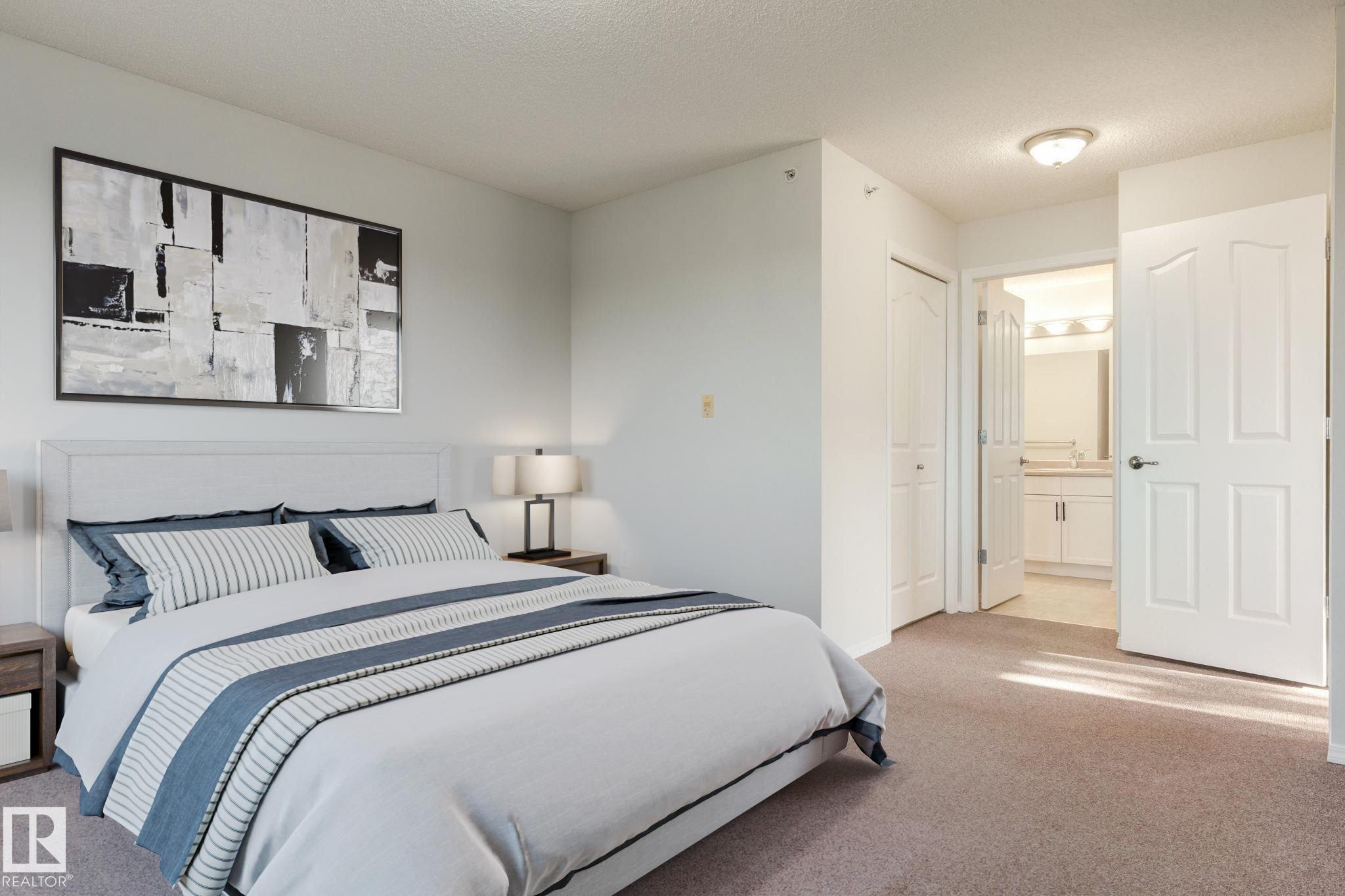 443 279 Suder Greens Drive, Edmonton, AB - Indoor Photo Showing Bedroom
