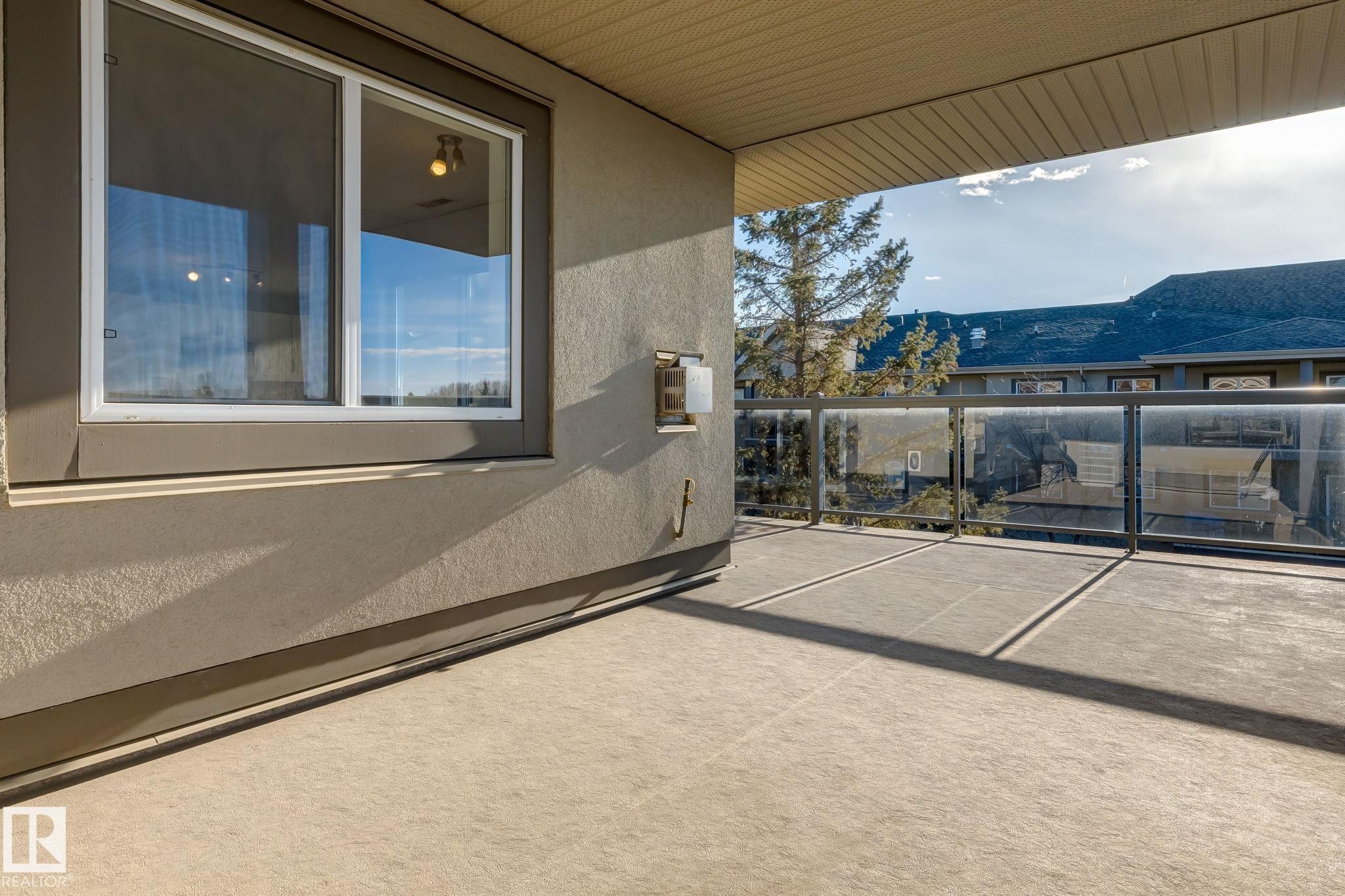 443 279 Suder Greens Drive, Edmonton, AB - Outdoor