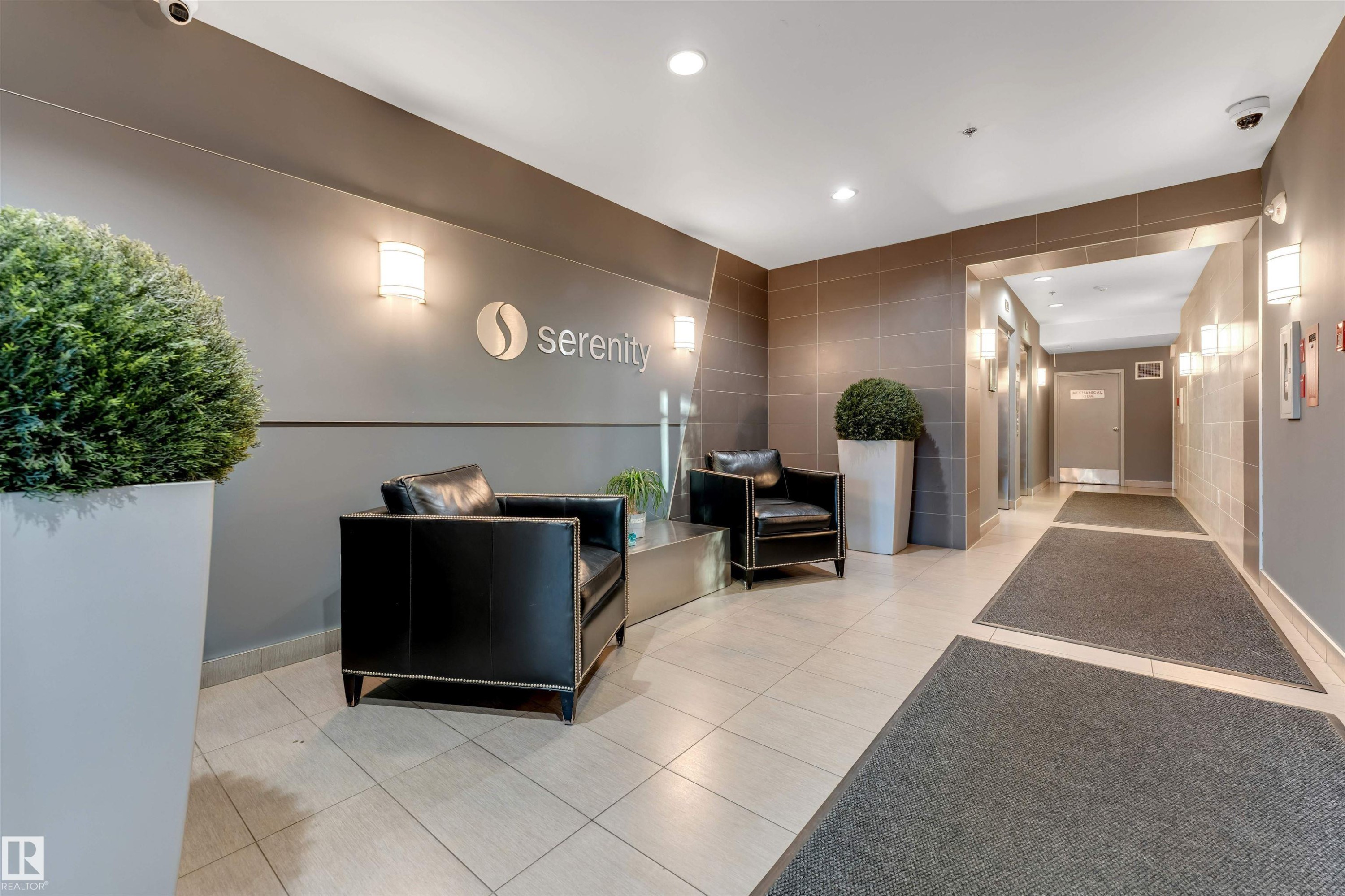 807 10055 118 Street, Edmonton, AB - Indoor Photo Showing Other Room