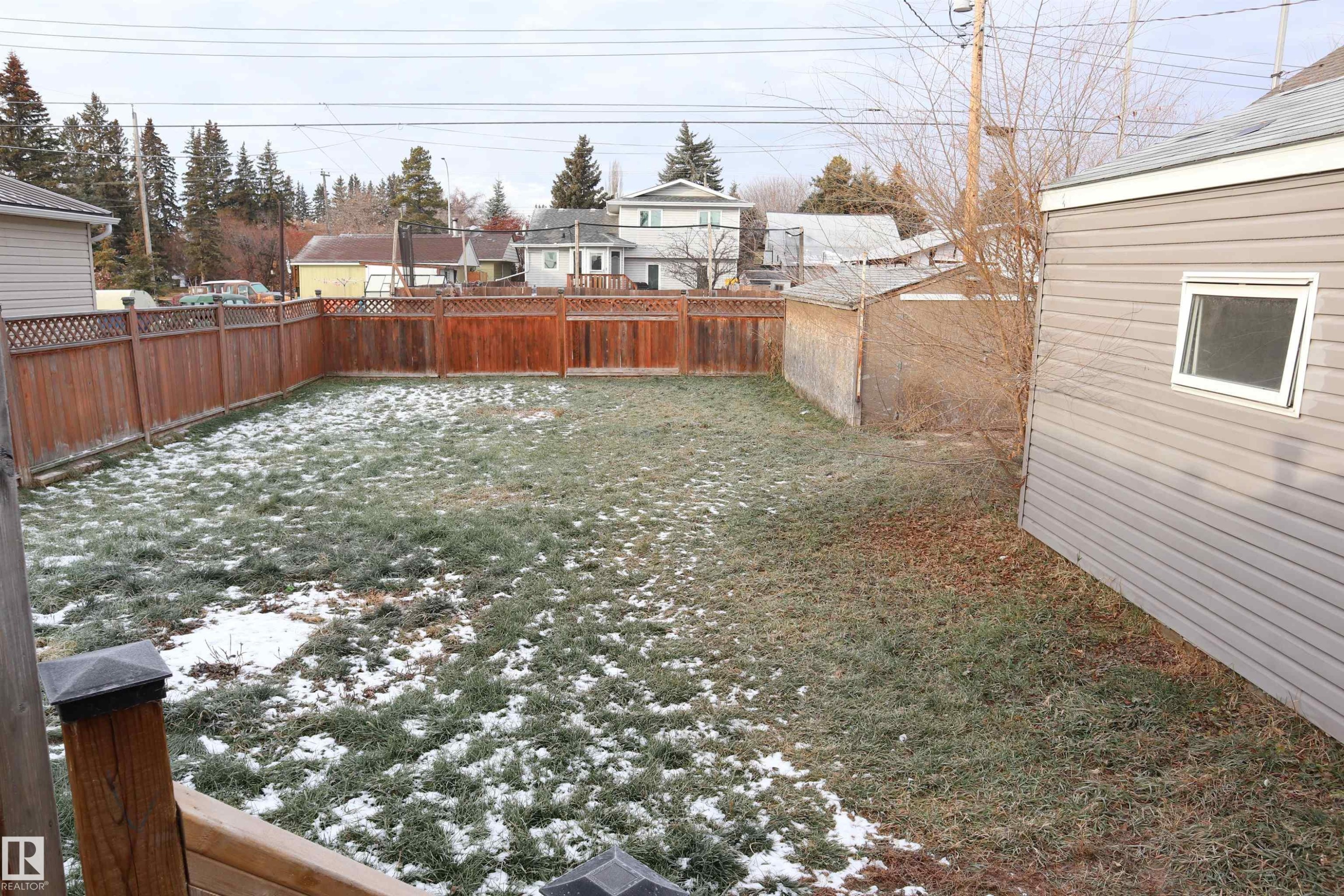 4804 49 St, Calmar, AB - Outdoor