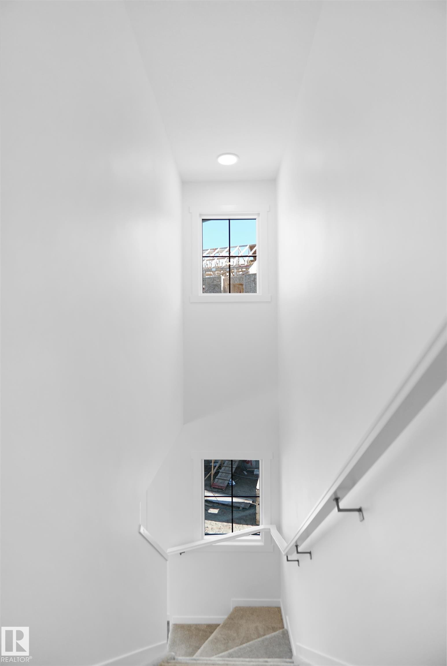 71 17319 5 Street, Edmonton, AB - Indoor Photo Showing Other Room